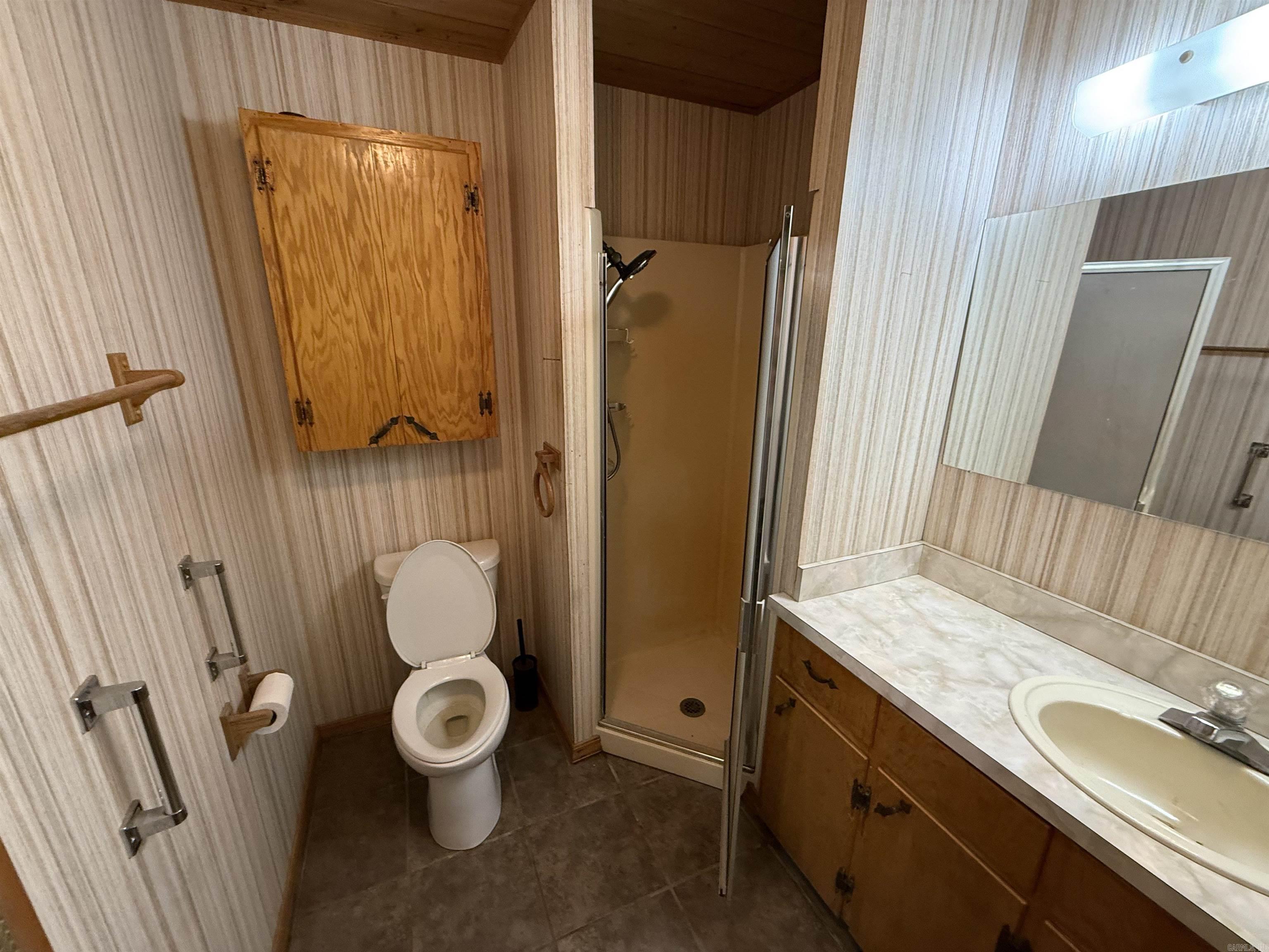 955 Hwy 31  Romance, AR