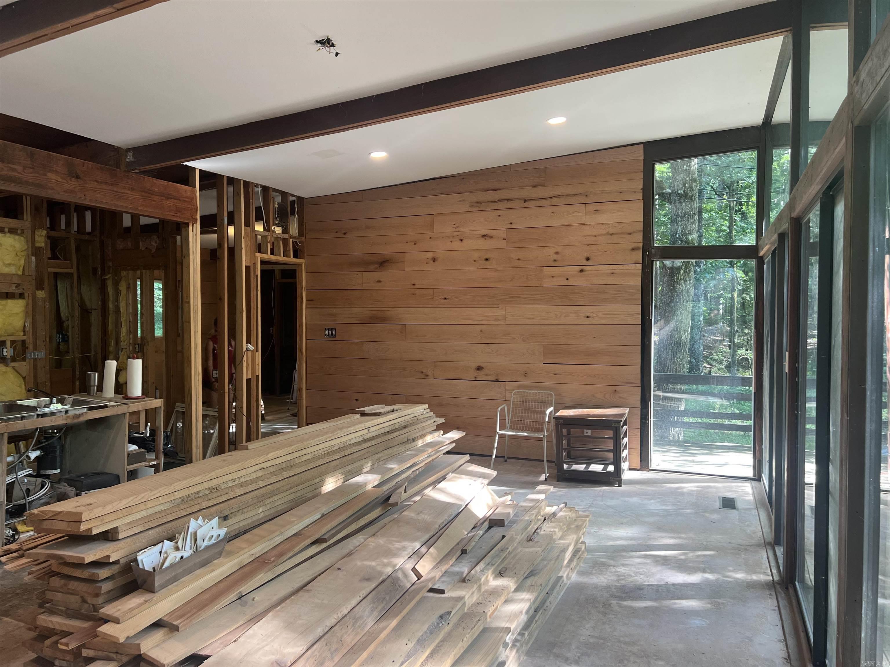 113 Greenwood Road  Fairfield Bay, AR