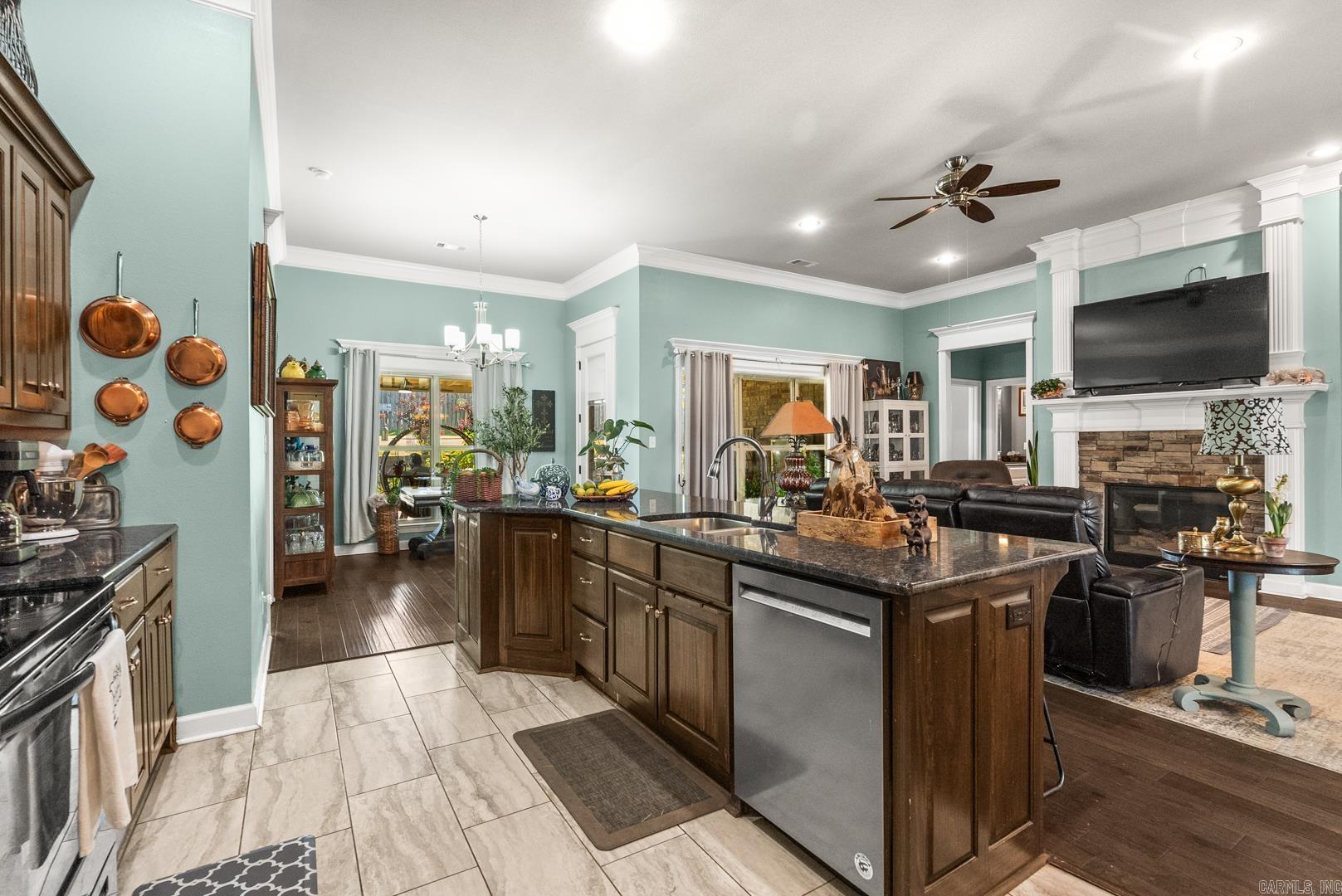 14 River Road Drive West  Mayflower, AR