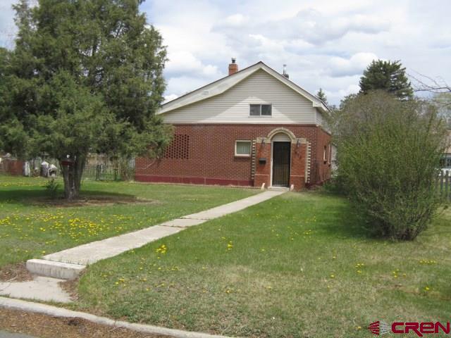 512 N Taylor Street