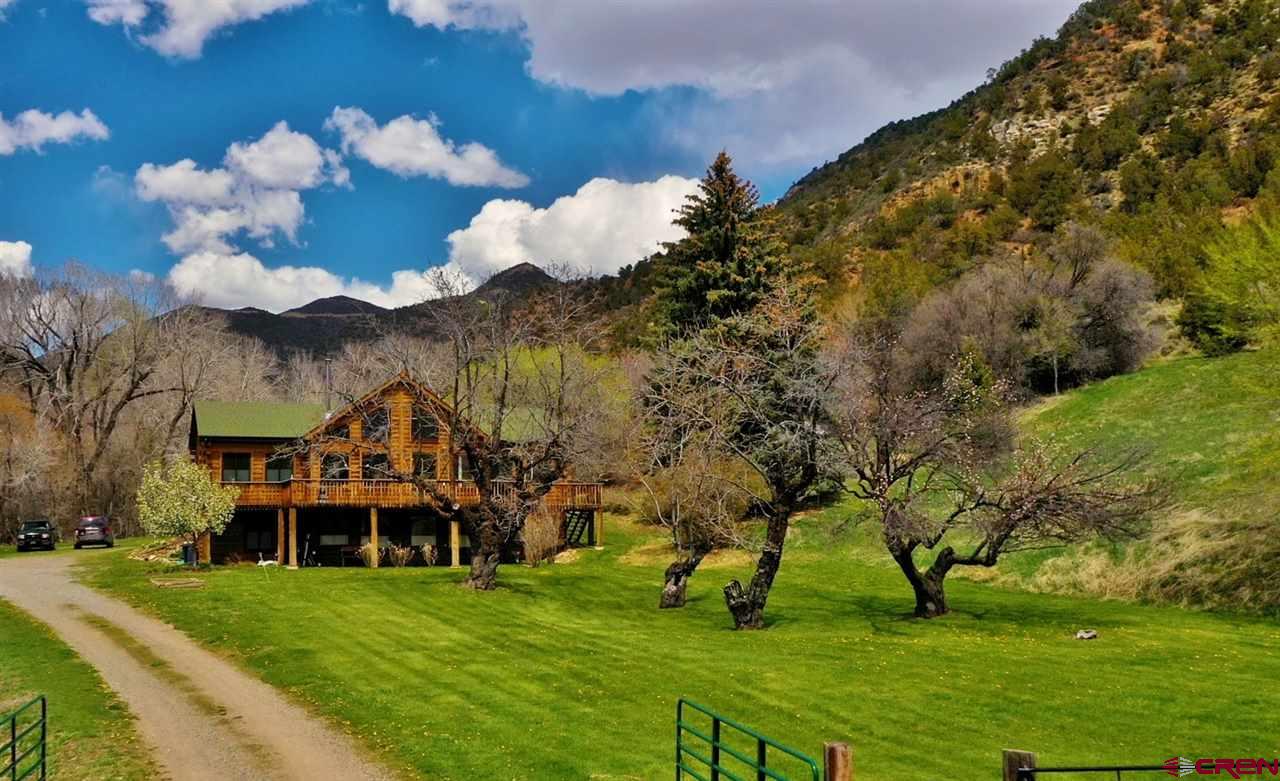 44913 Bowie Road Paonia 81428