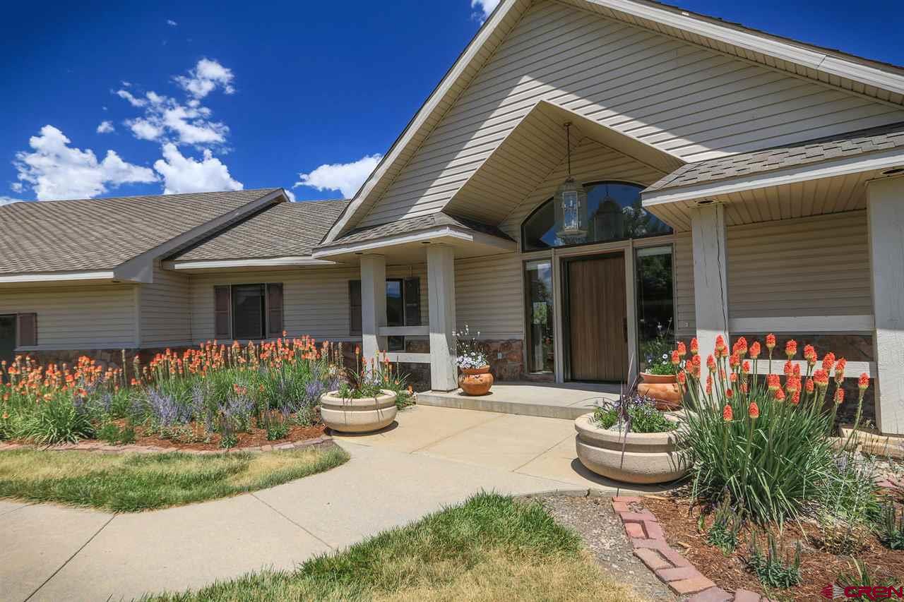 901 Tierra Del Oro