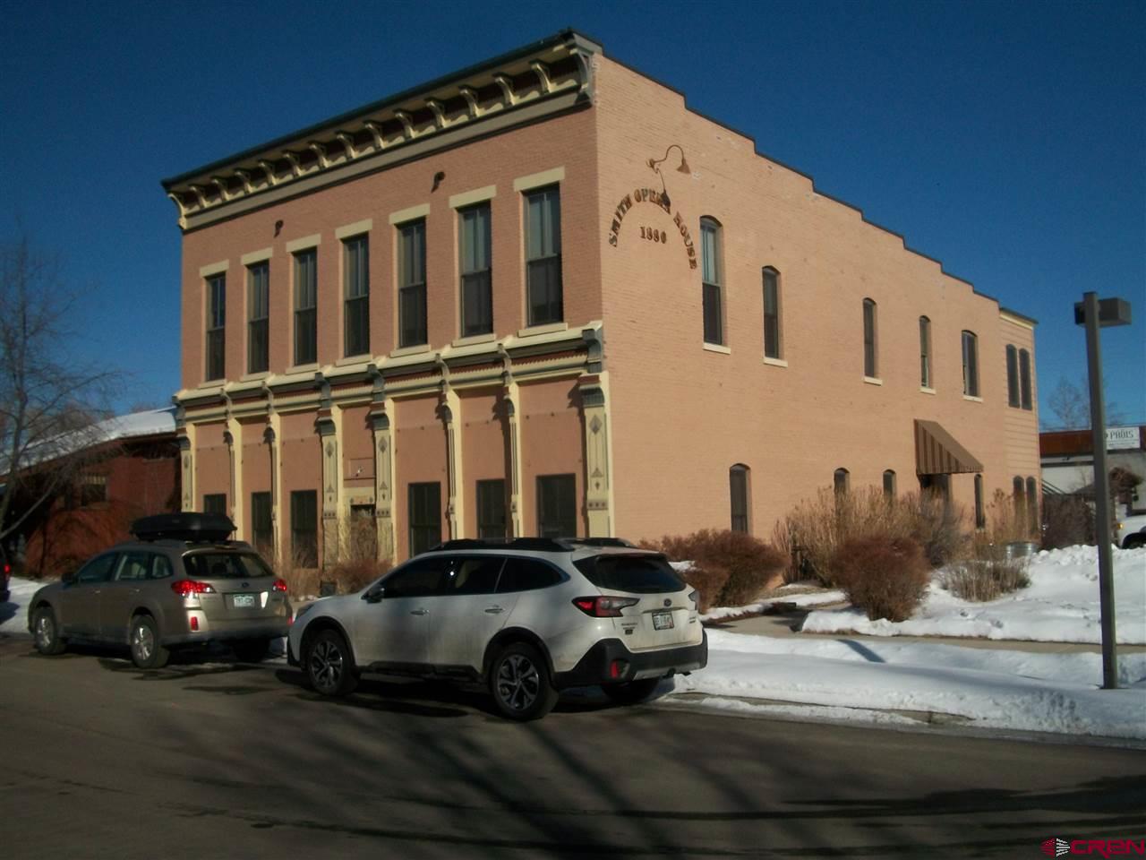 114 N Boulevard Street