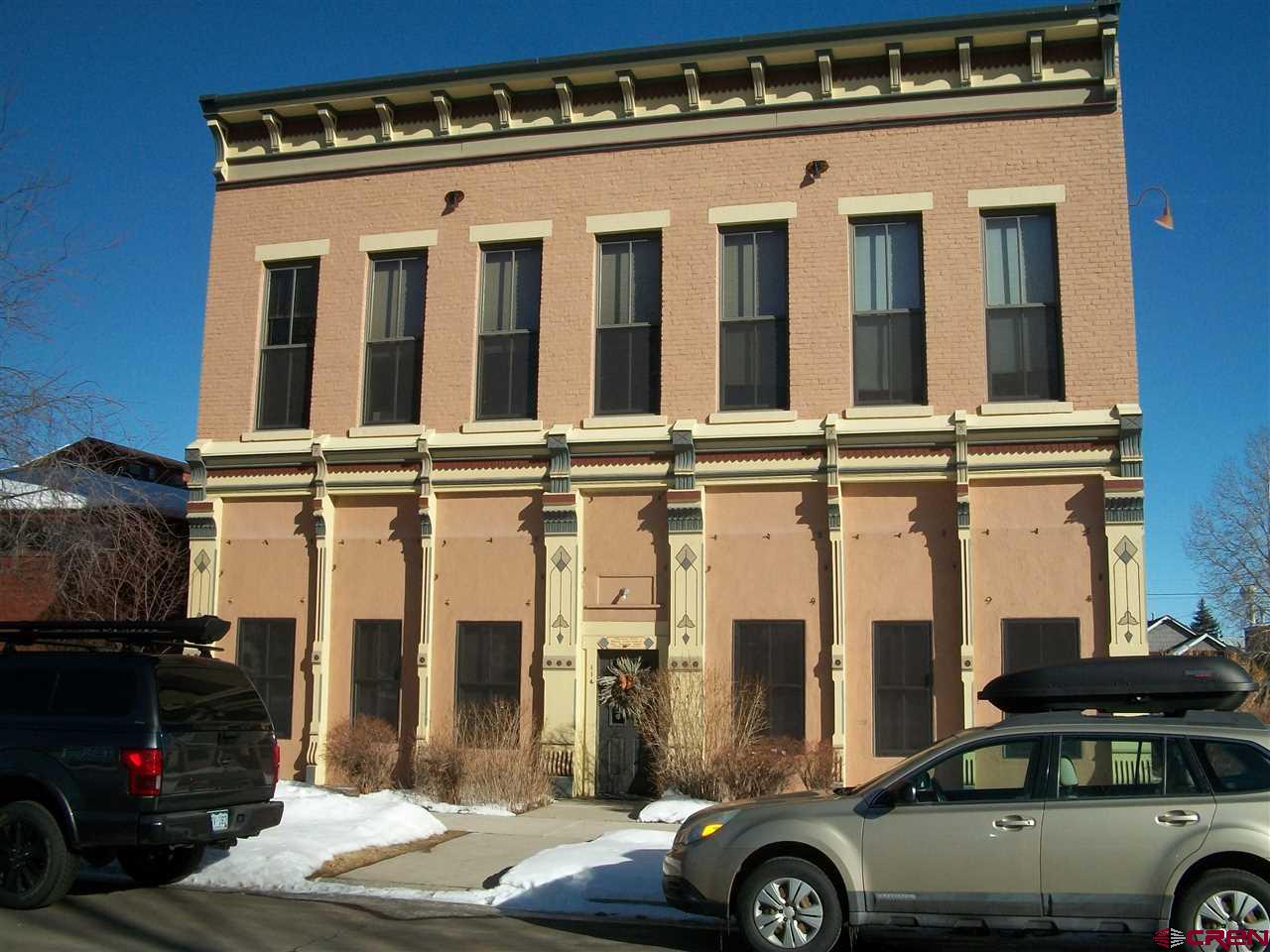 114 N Boulevard Street
