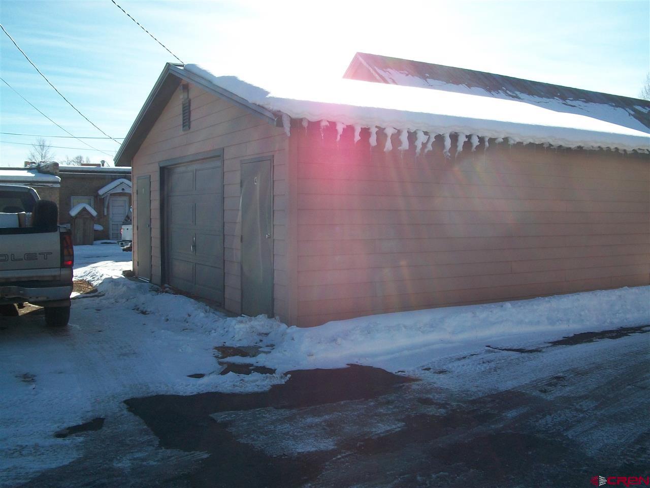 114 N Boulevard Street