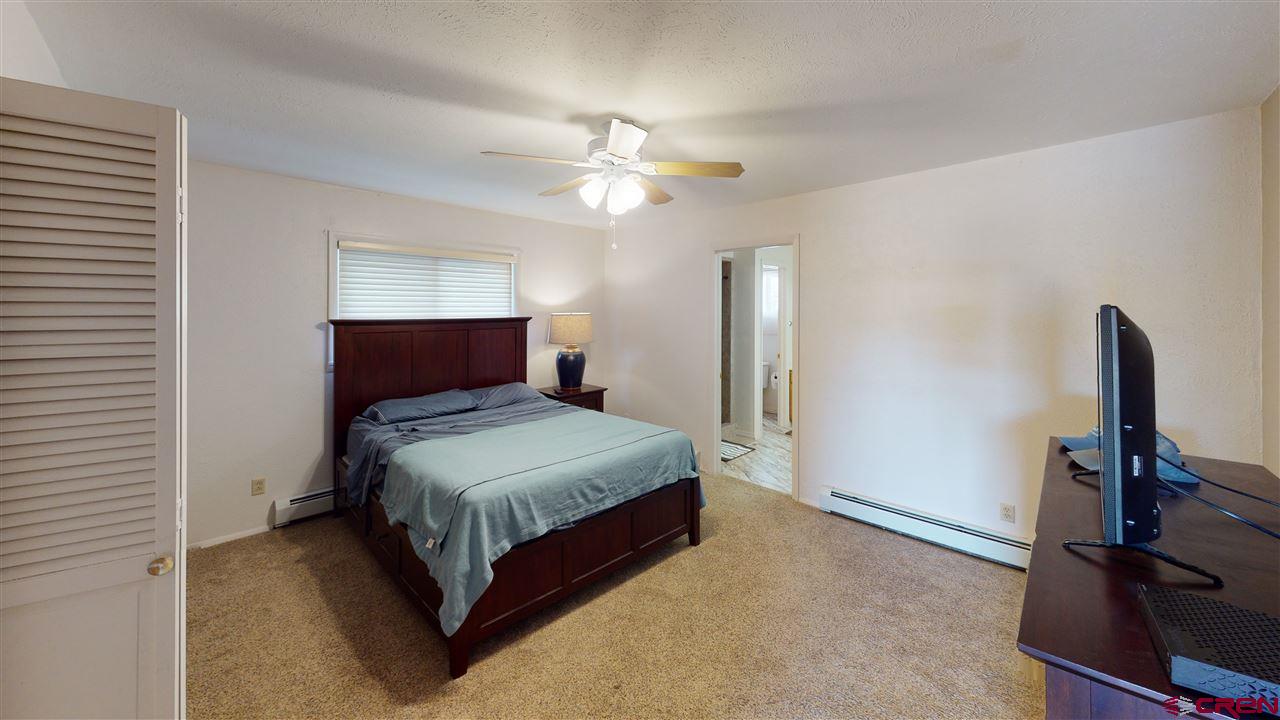 82 El Camino Drive