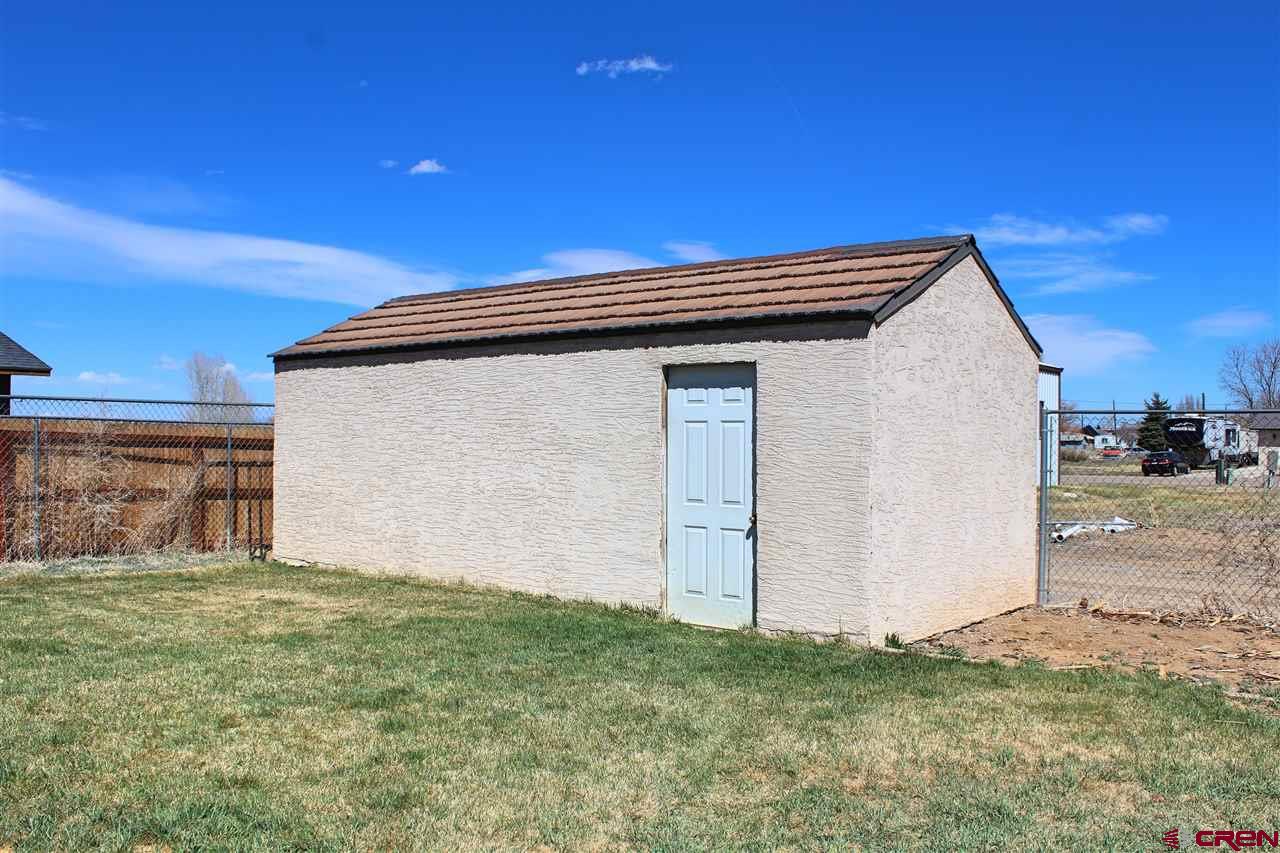 106 Medina Lane