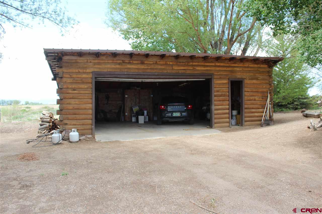 6610 S County Road 10