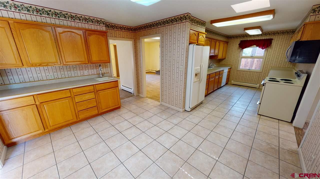 2 Bellwood Drive