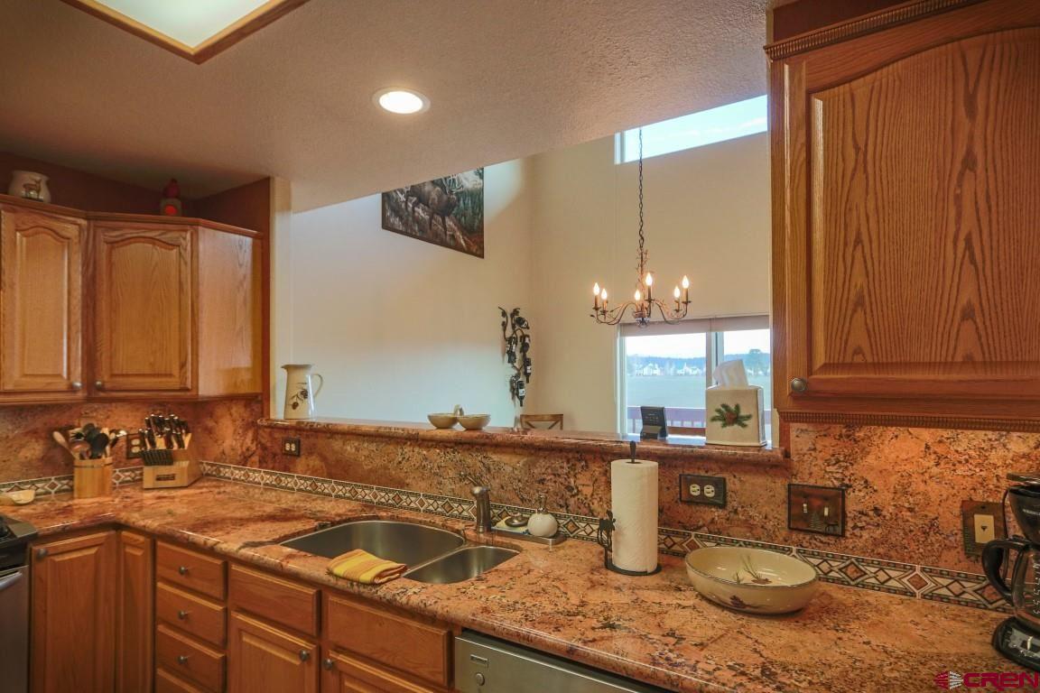 61 Lakeside Drive