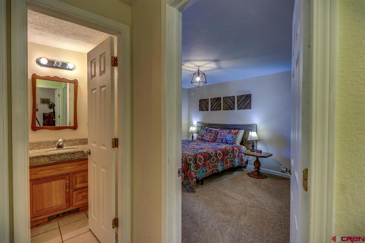 26 N Debonaire Court