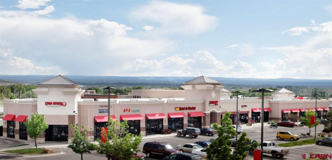 Amazing, high trafficked build to suit or buy in a highly desirable shopping center. There are few places in the city of Montrose that see the high traffic and shopping volume that this shopping center currently does. Give your business the advantage of a great location!