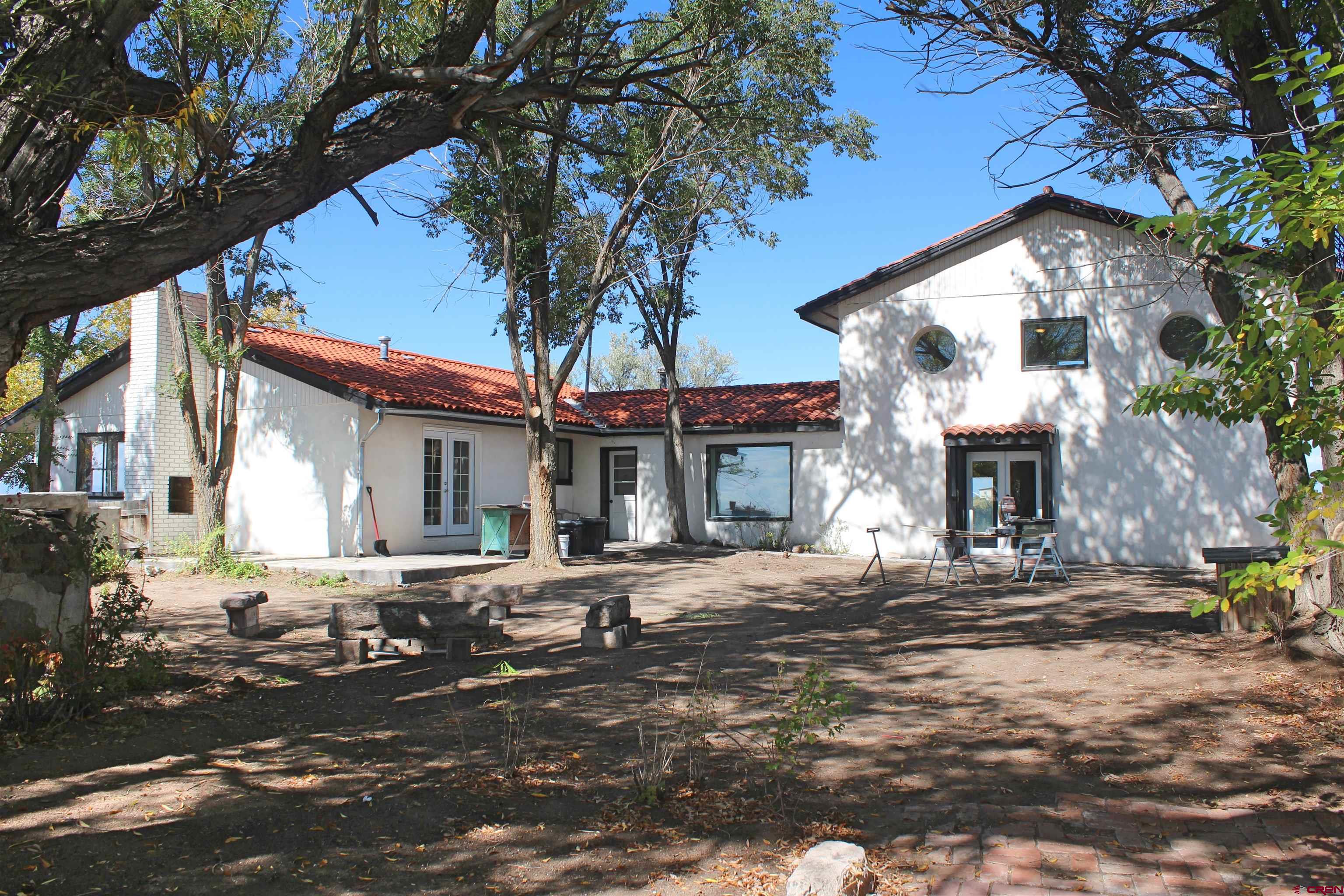 978 S Highway 17