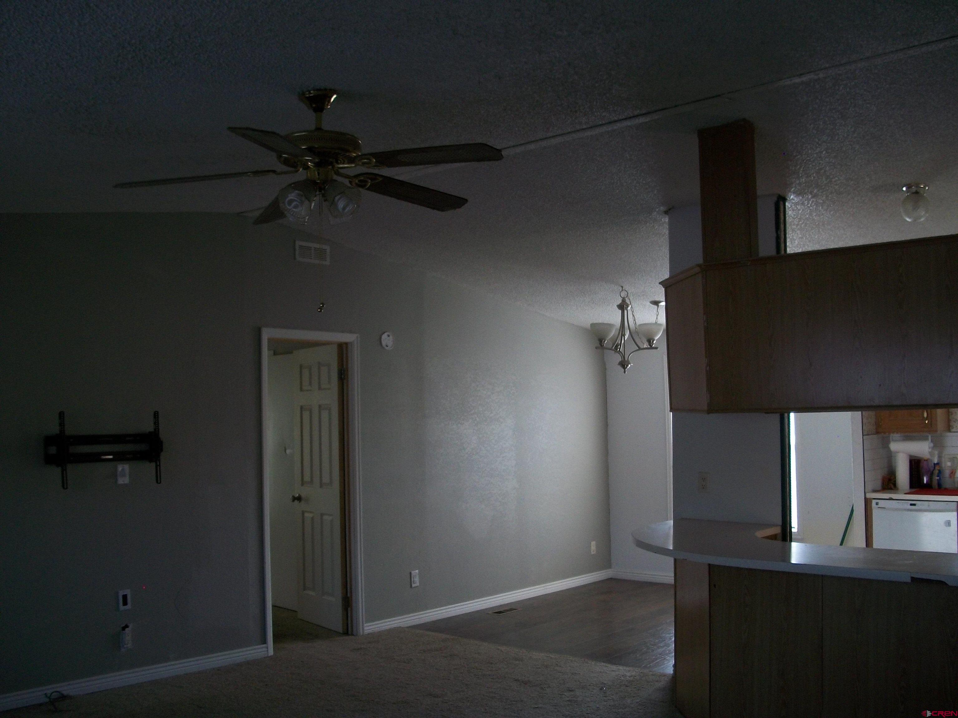 364 Mesa Loop