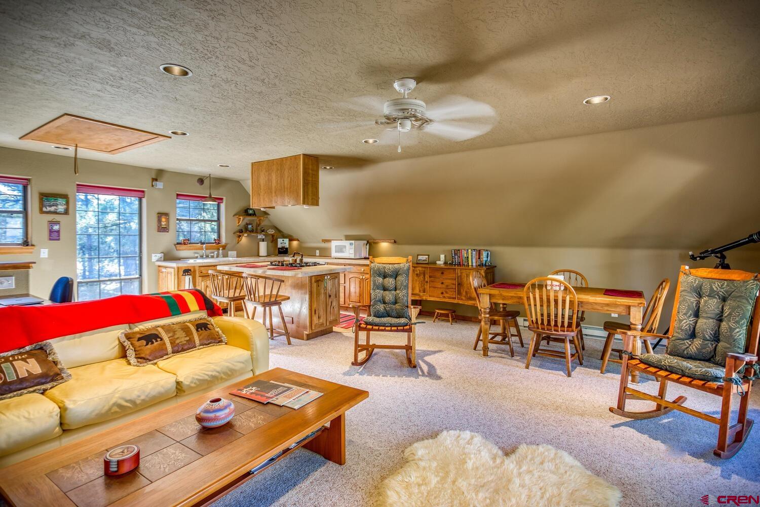 852 S Black Bear Place