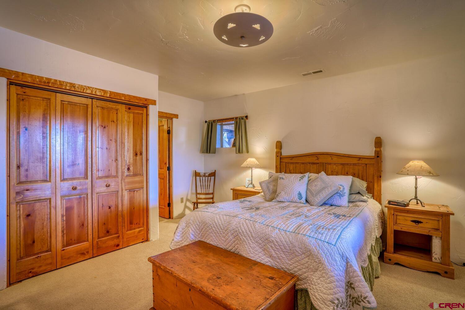 220 N Cougar Court