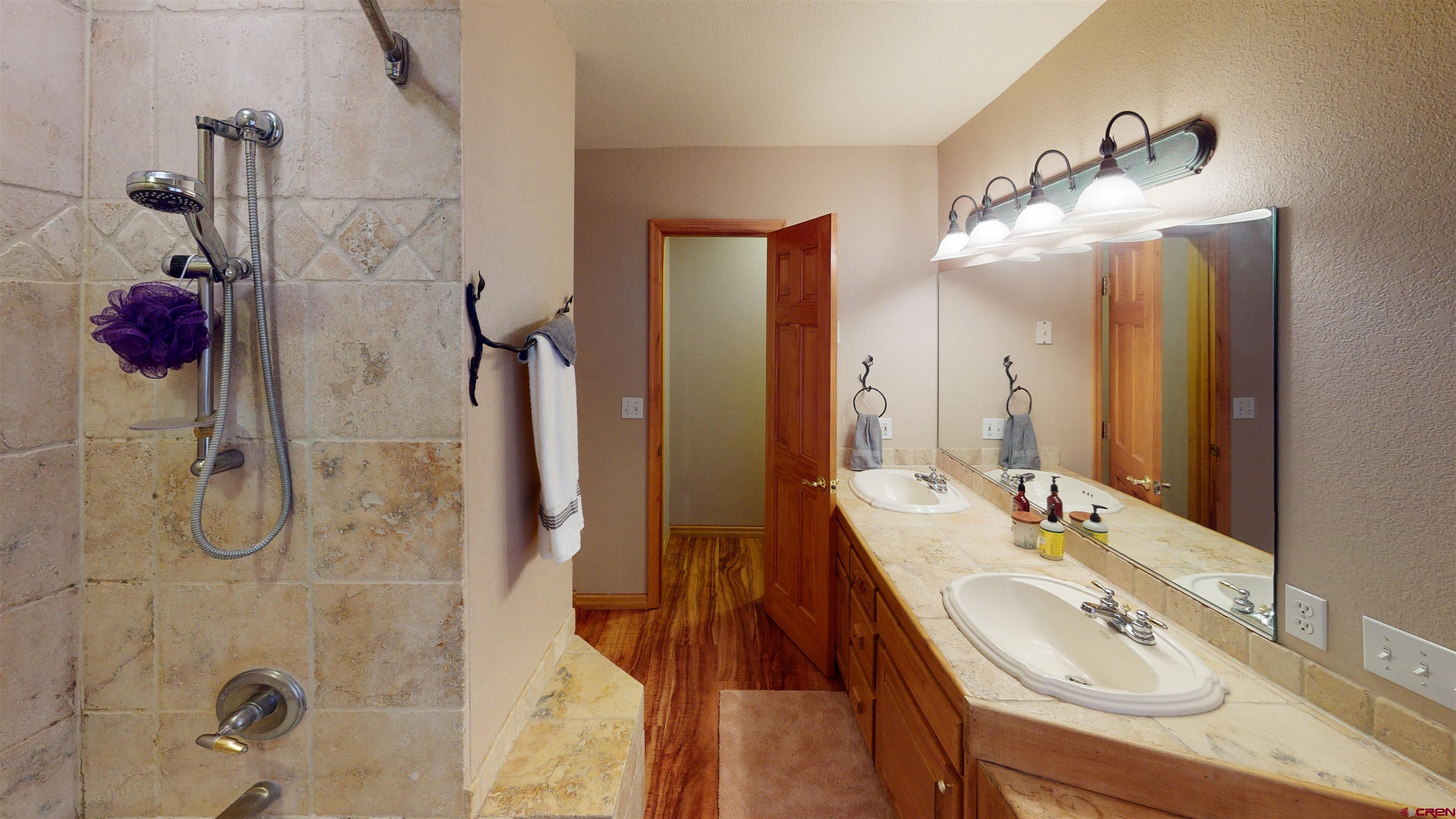 5115 Oxbow Loop