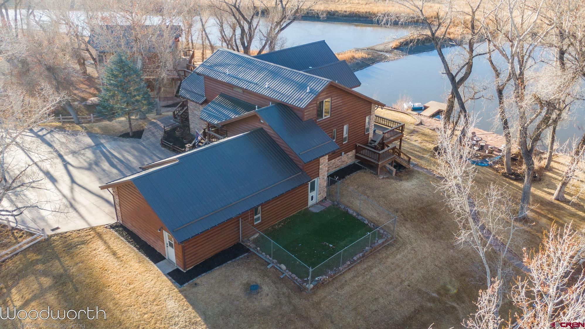 5115 Oxbow Loop
