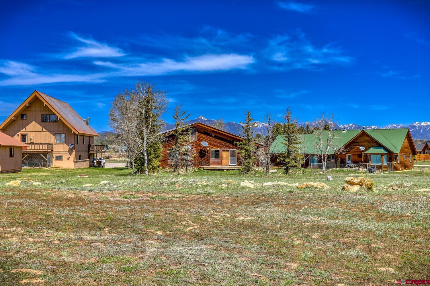 334 Lakeside Drive