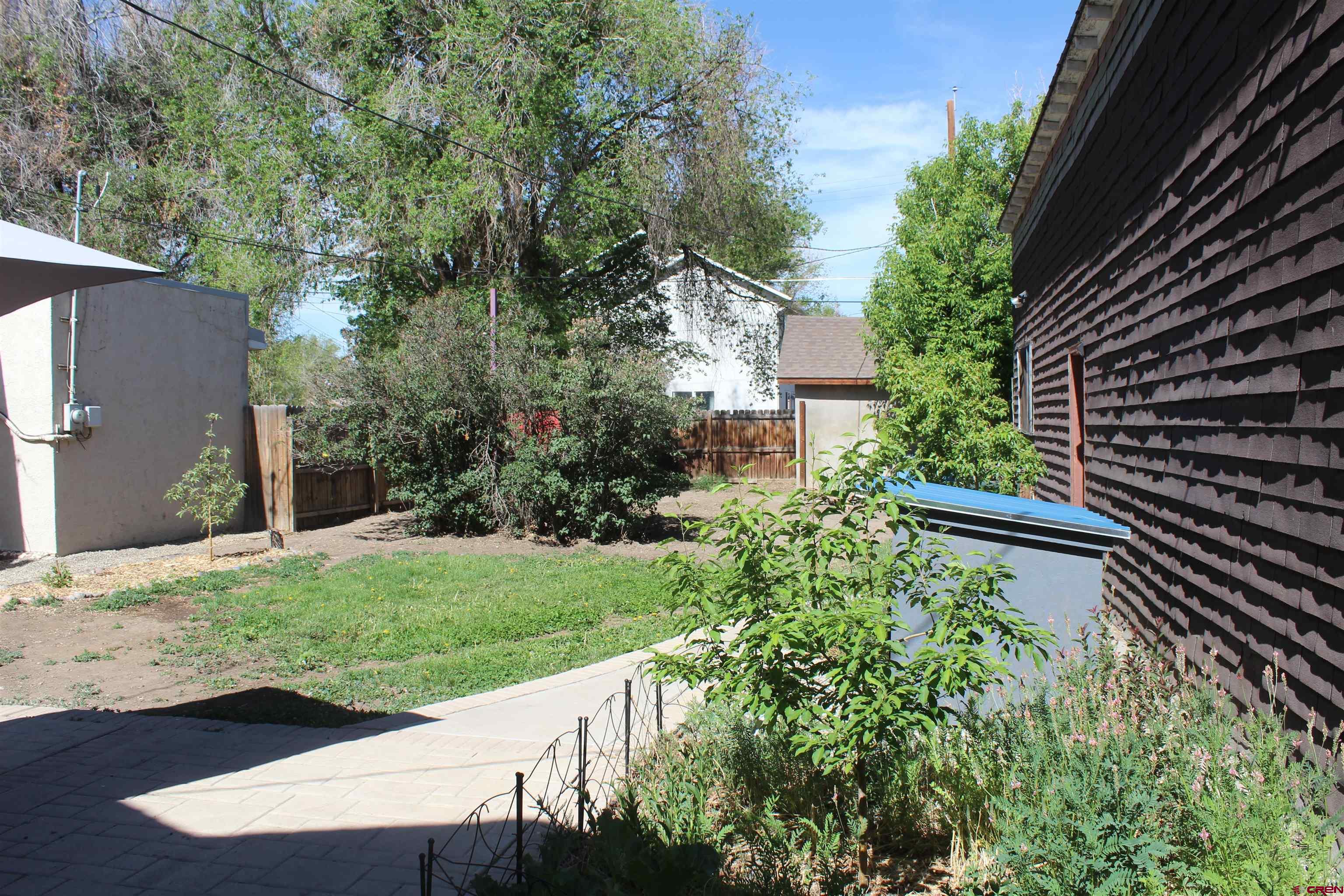 123 Bell Avenue
