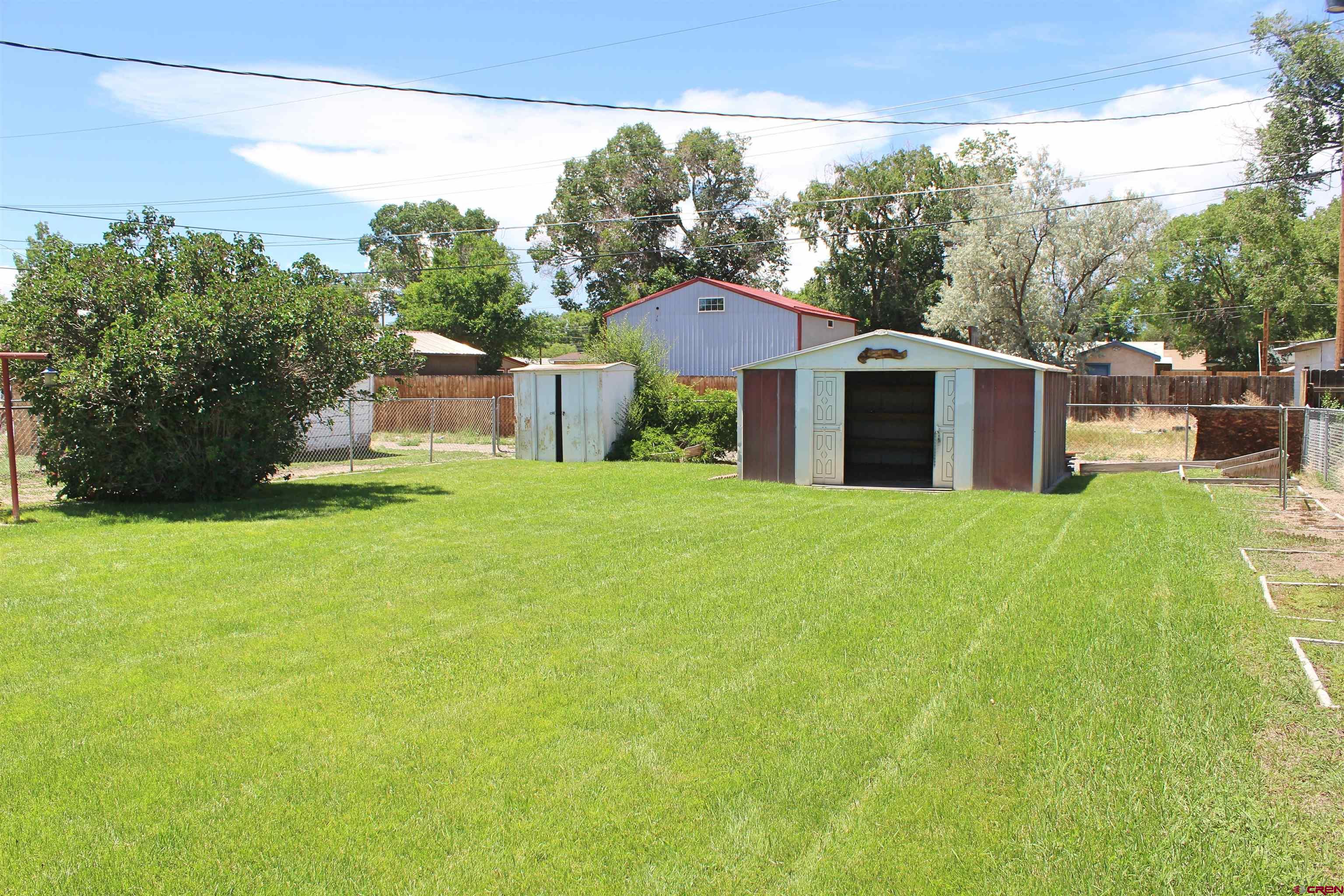 1205 Denver Avenue