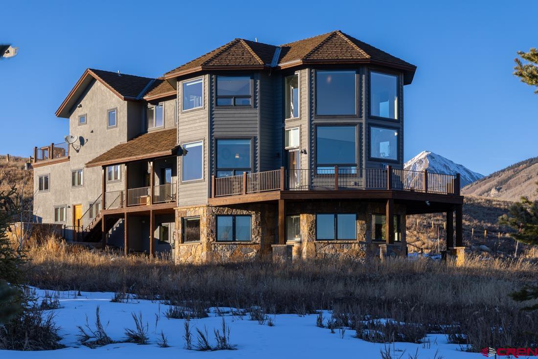5 Glacier Lily Way