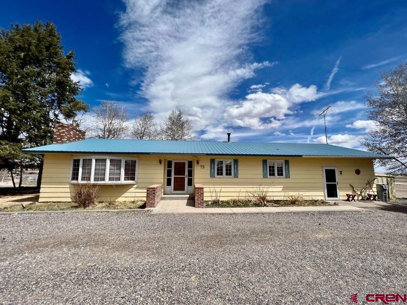 Photo of 75 Valley View Dr in Del Norte, CO