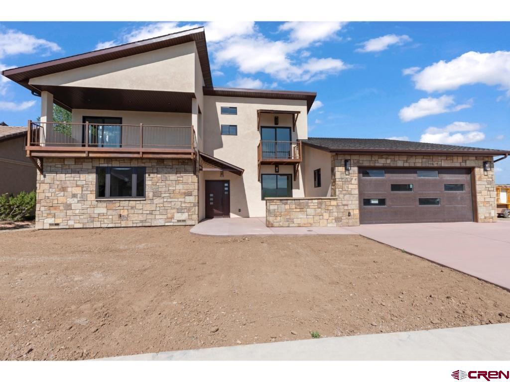 2424 Bear Lake Drive, Montrose, CO 81401