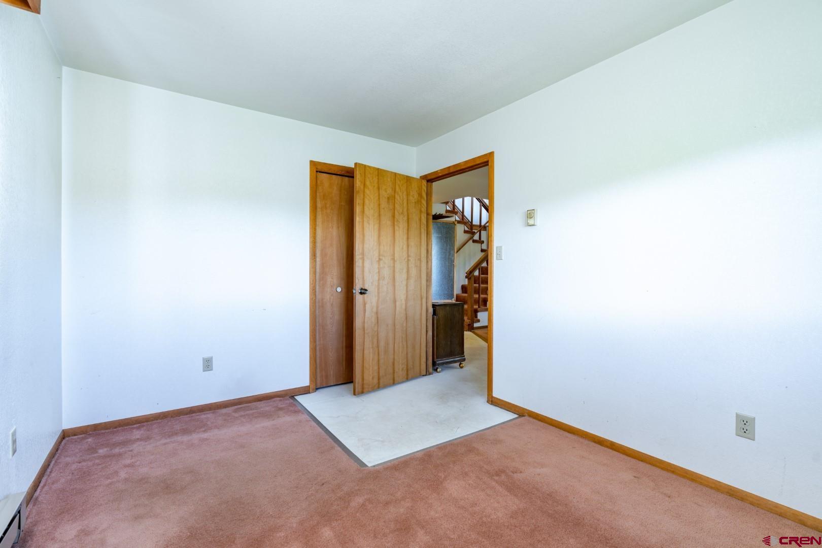 216 Lochleven Lane