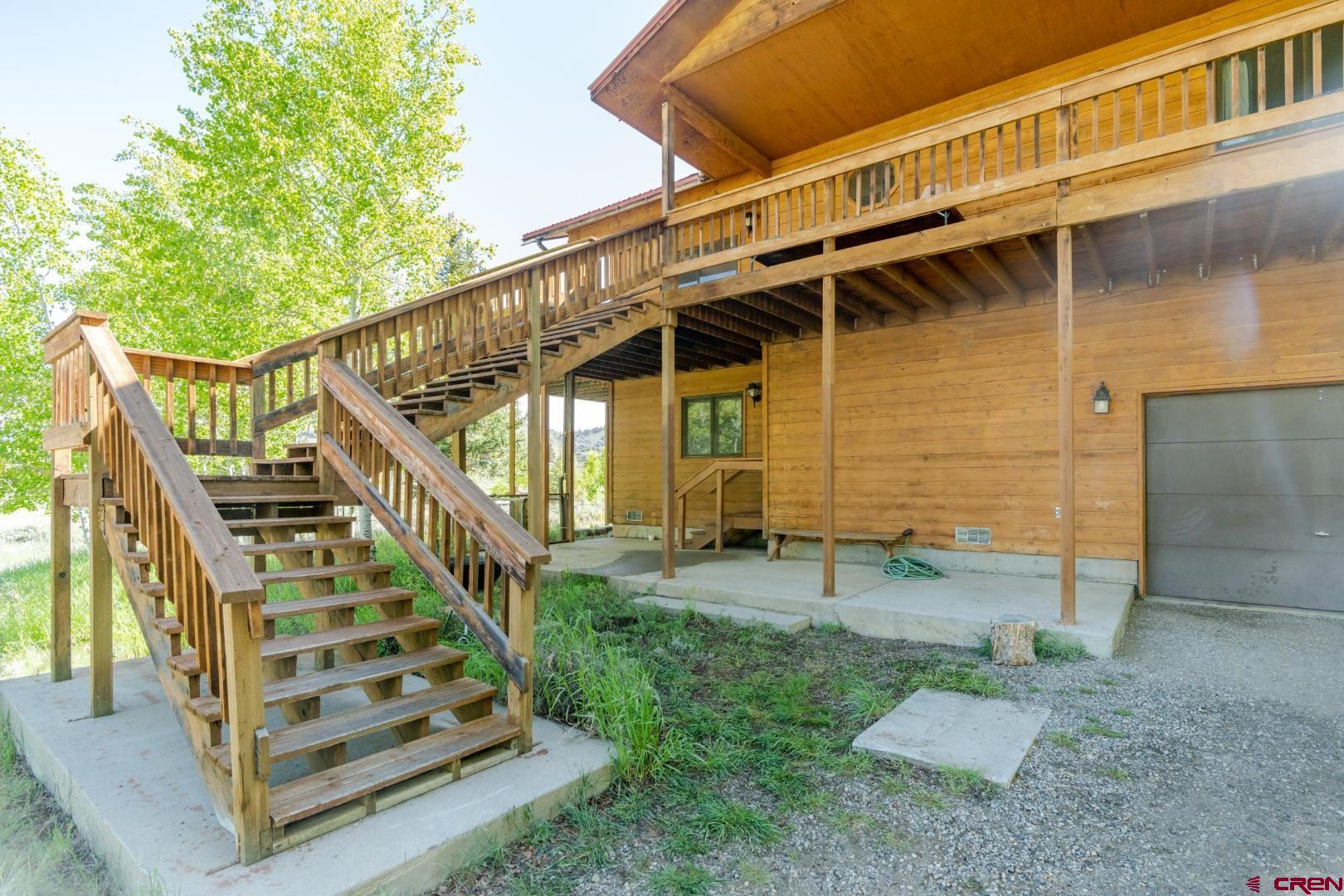 216 Lochleven Lane