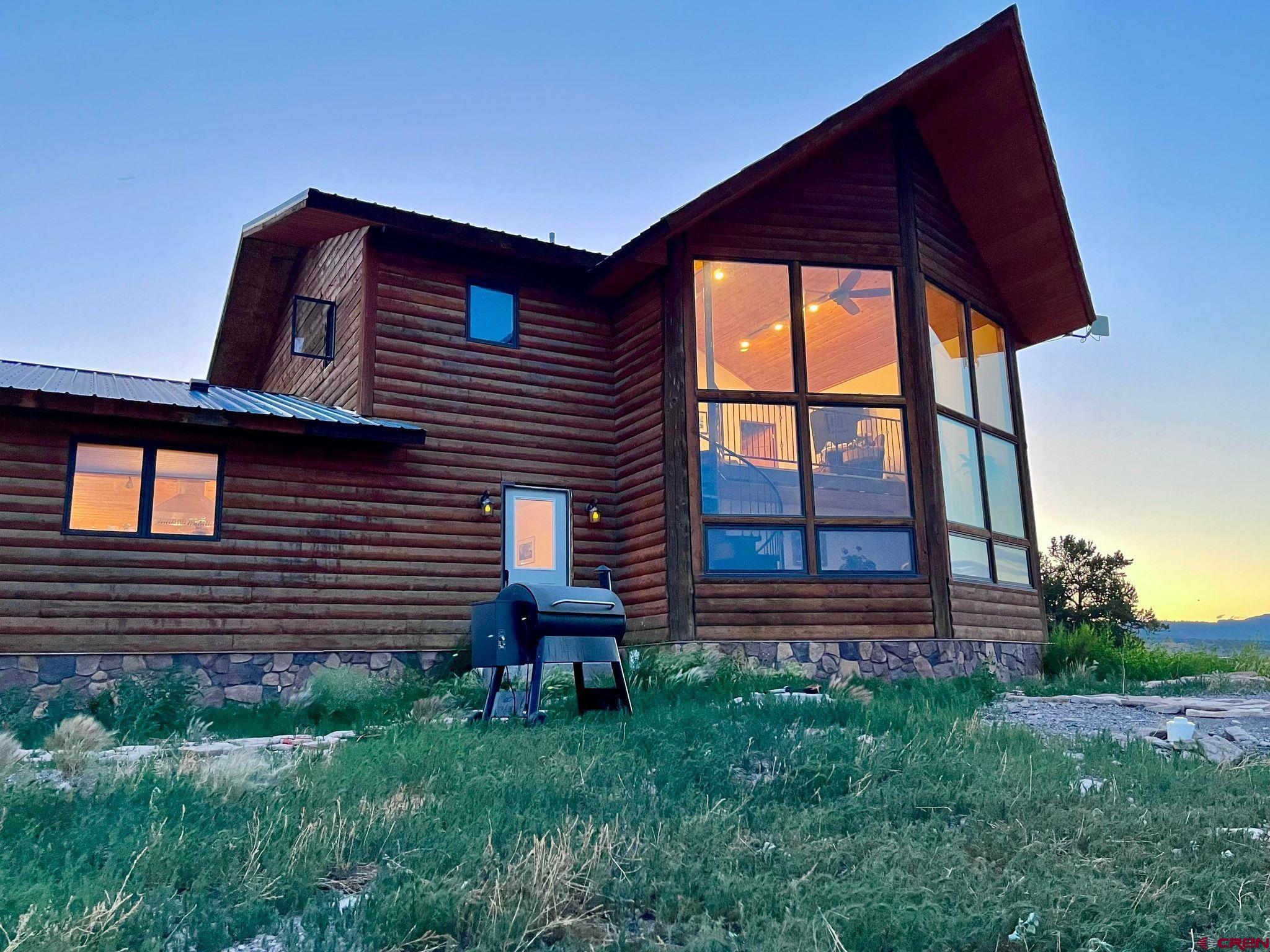 Photo of 3850 Meadow Ln in Del Norte, CO