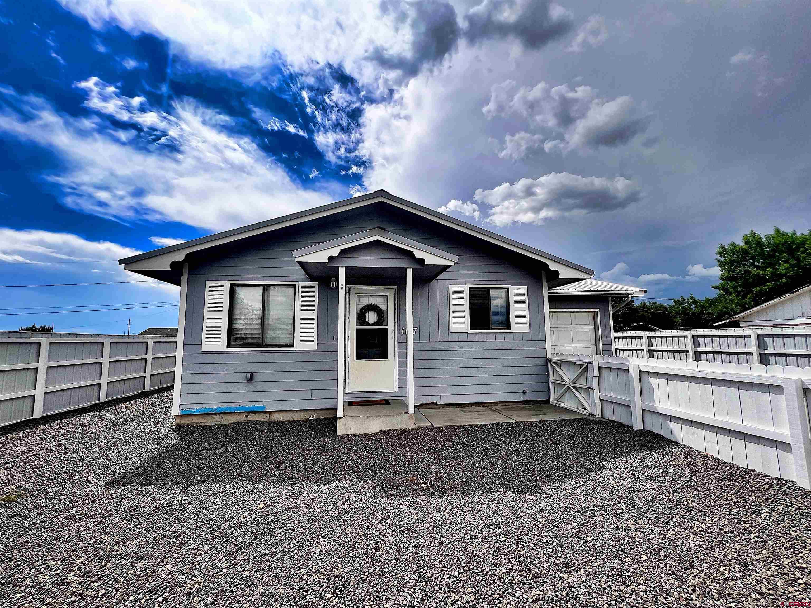 Photo of 1117 Bell Ave in Alamosa, CO