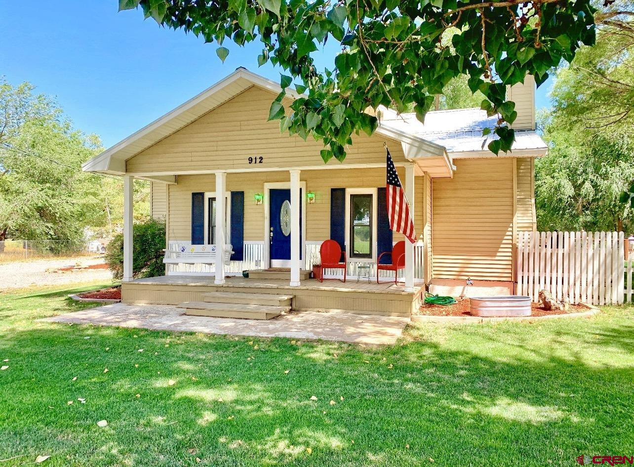 Photo of 912 S Church Ave in Olathe, CO