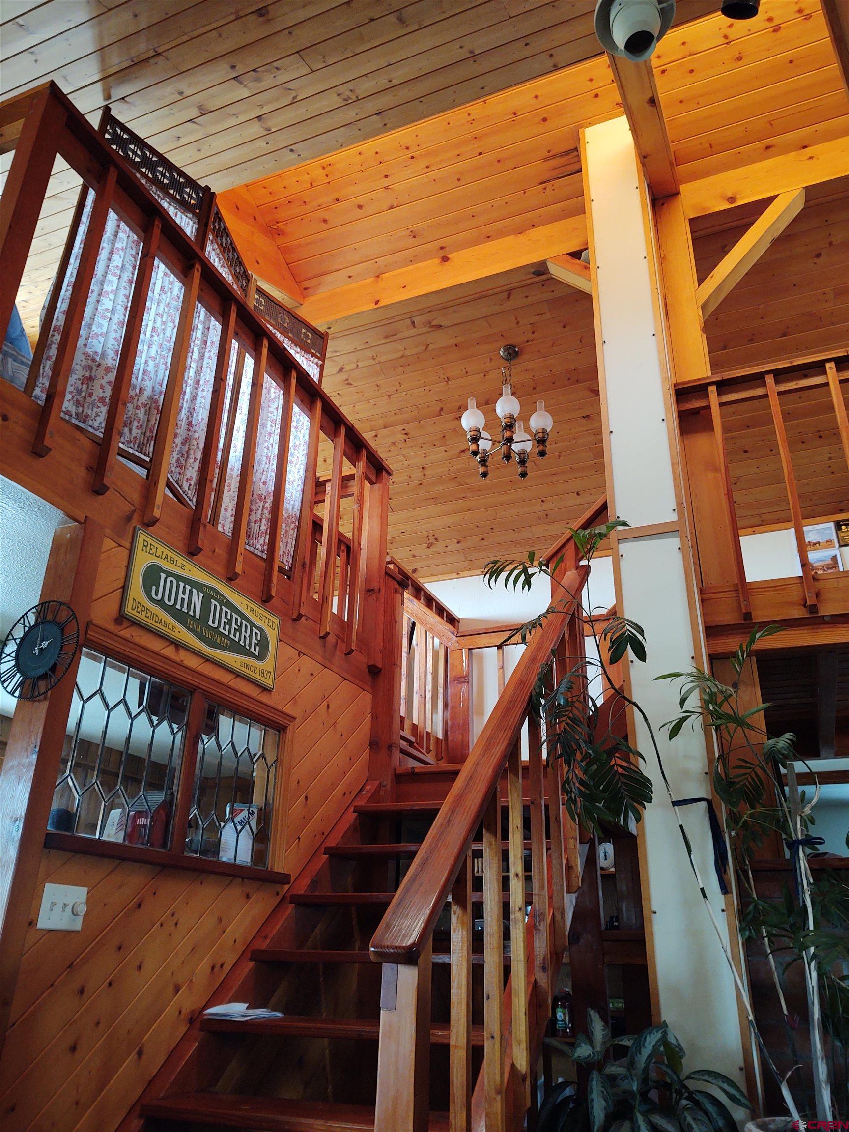 320 County Road 338