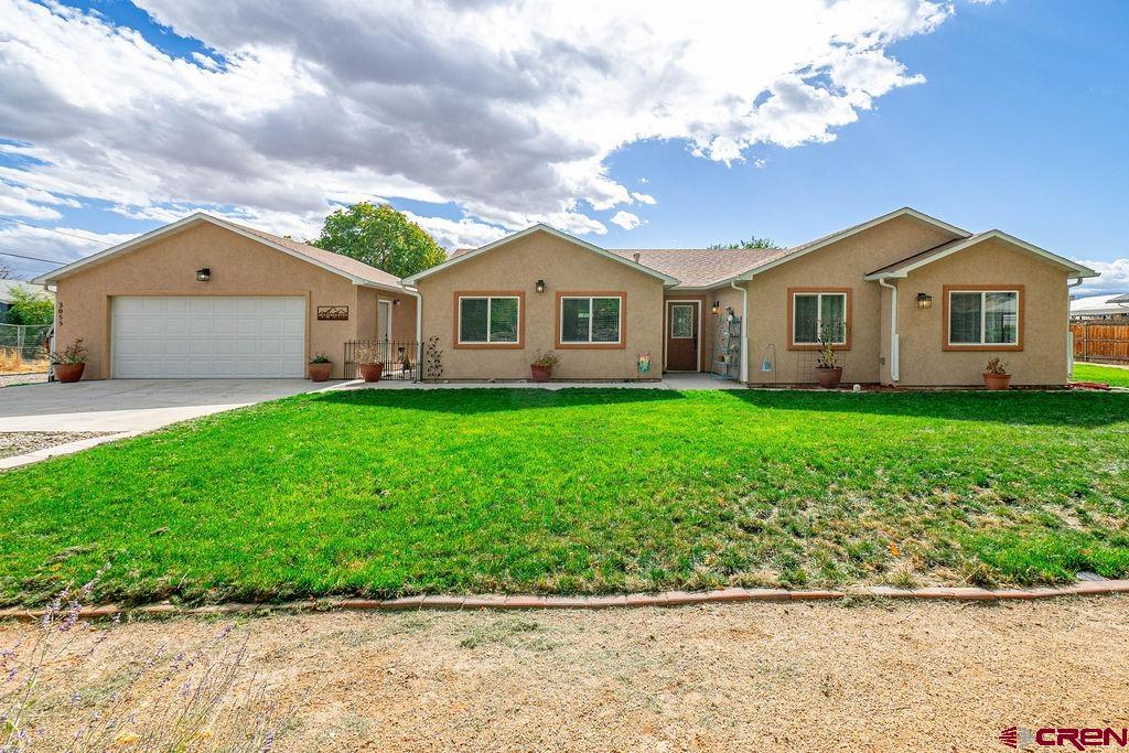 Photo of 3055 E 1/2 Rd in Grand Junction, CO