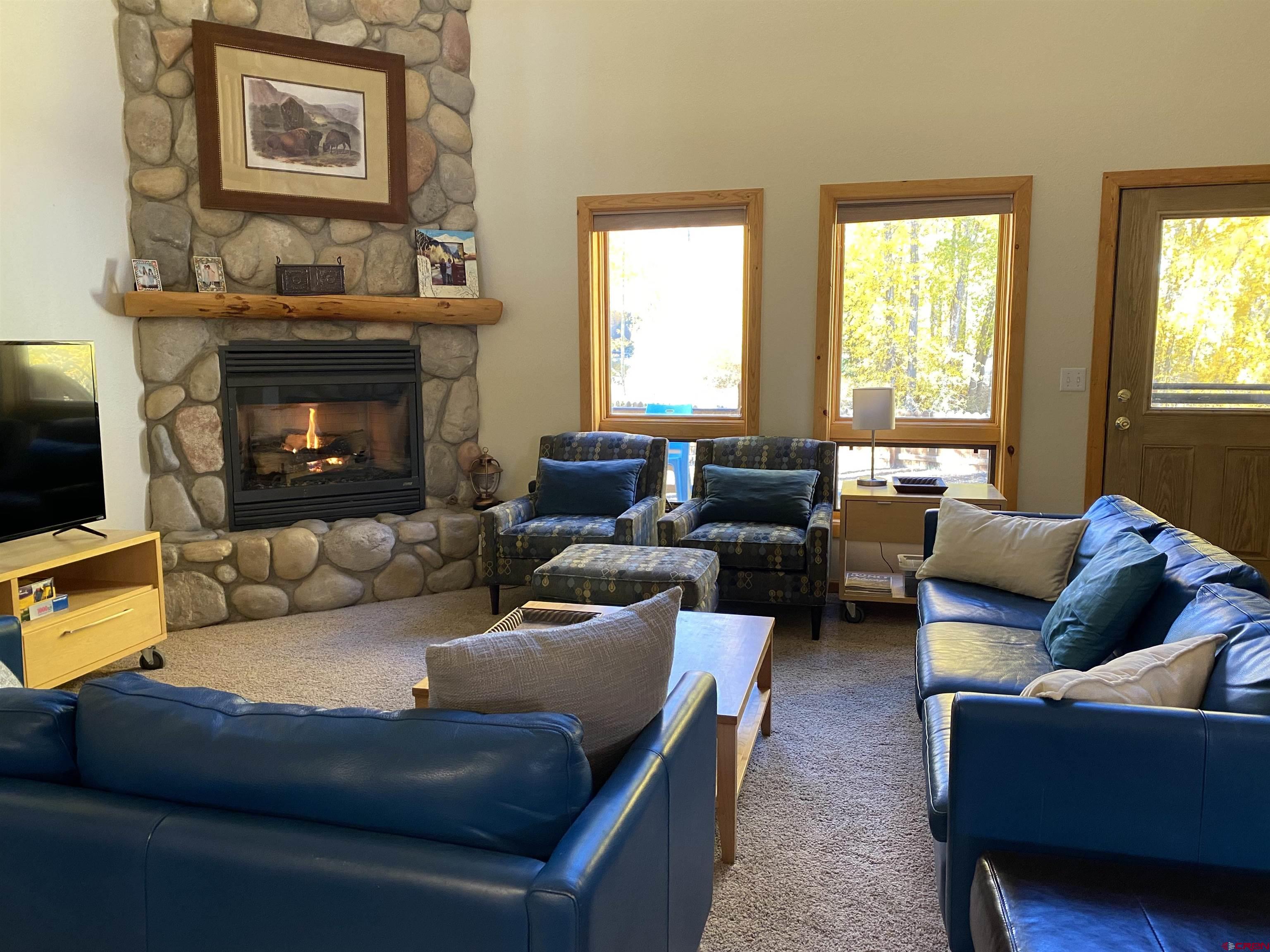 IDX Hall Realty Inc.