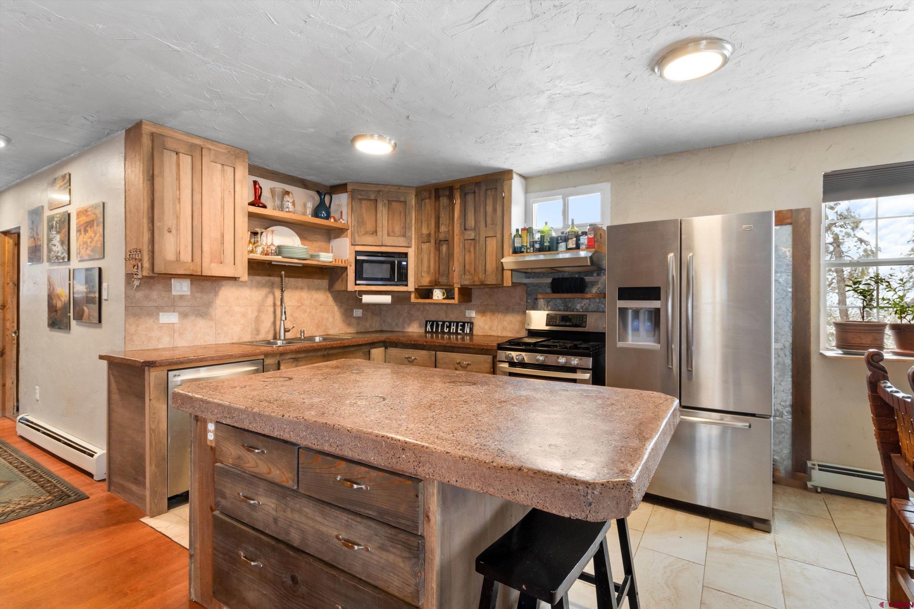 508 Bellflower