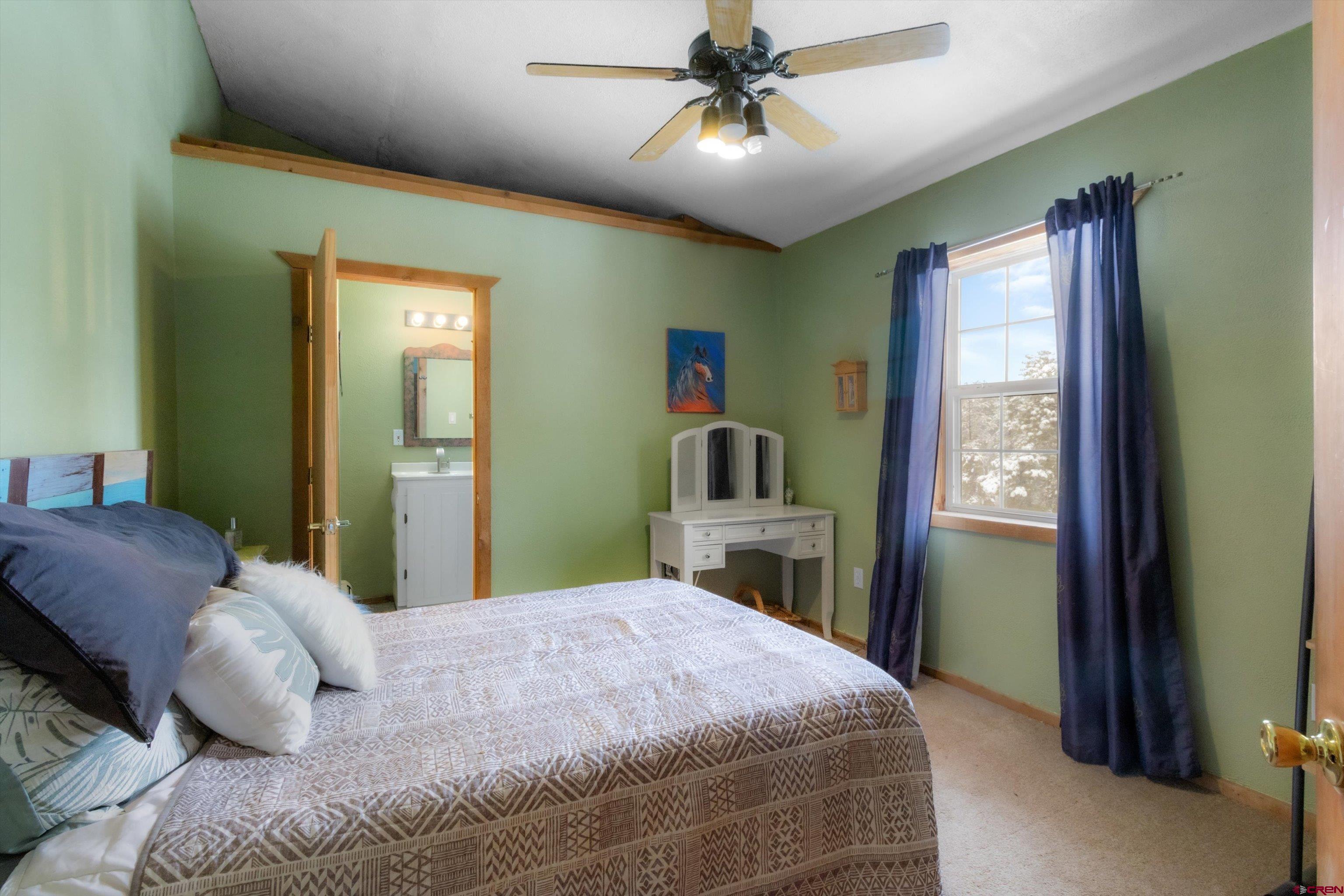 508 Bellflower