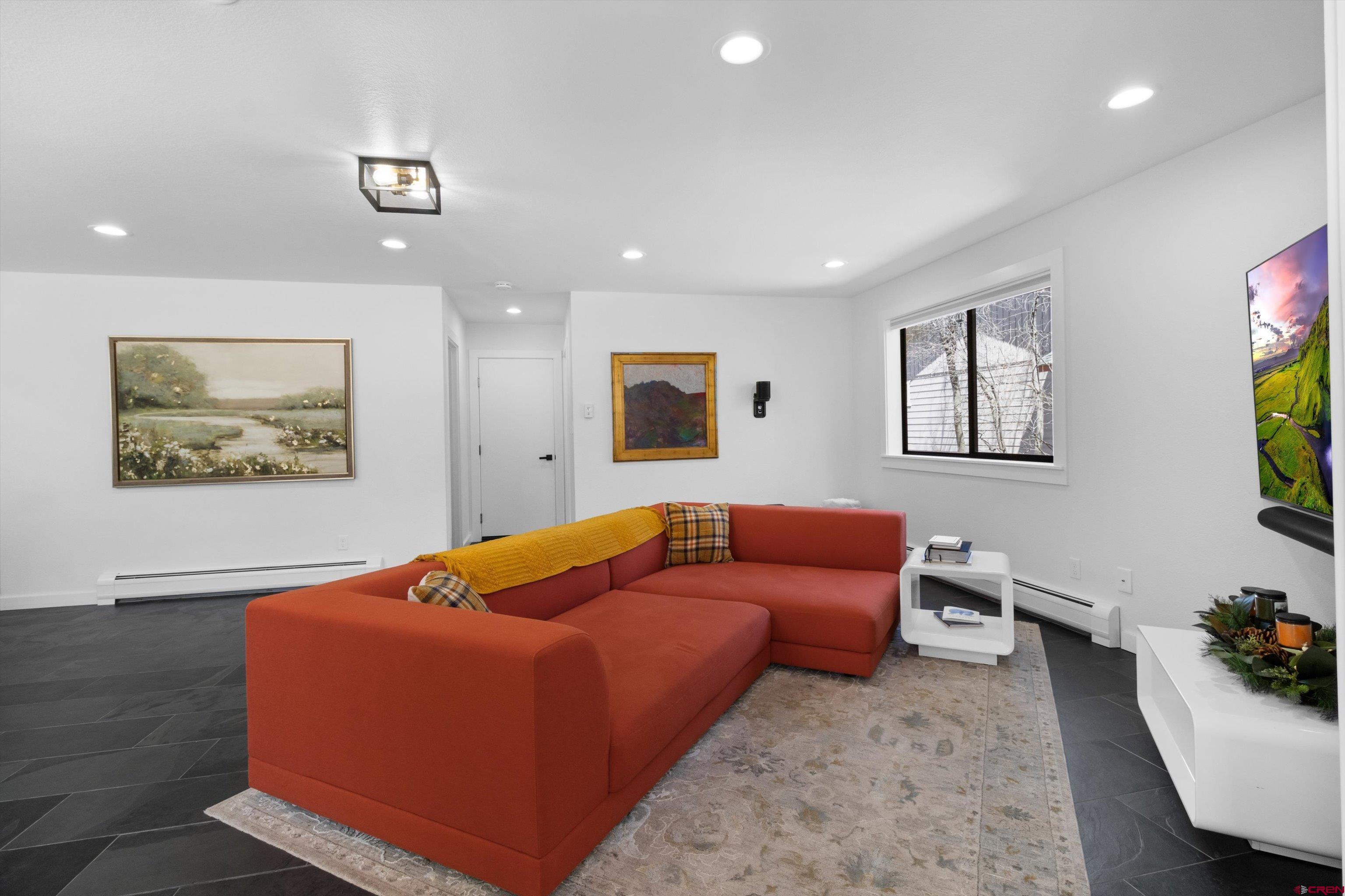 404 Hillcrest Drive