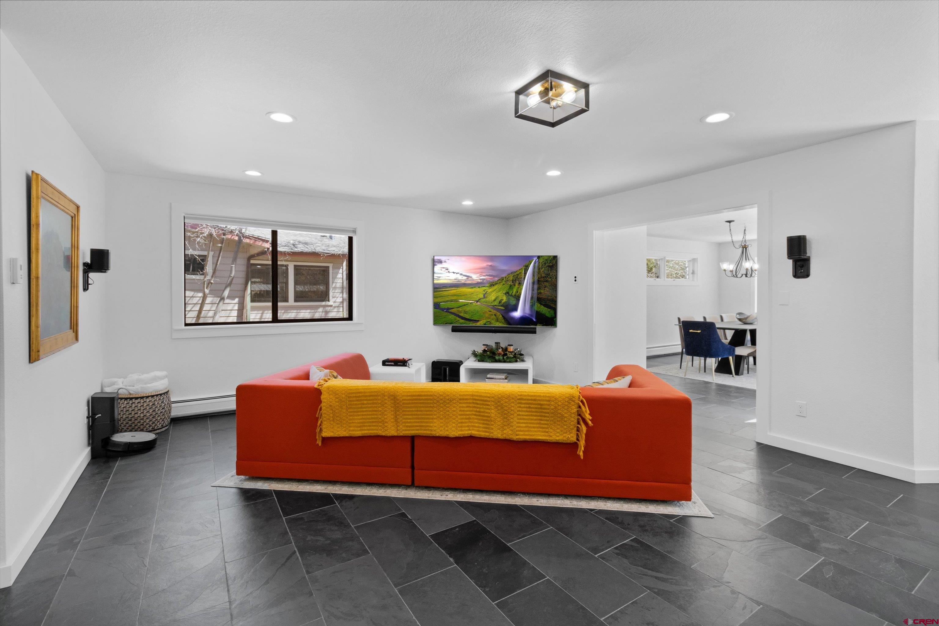 404 Hillcrest Drive