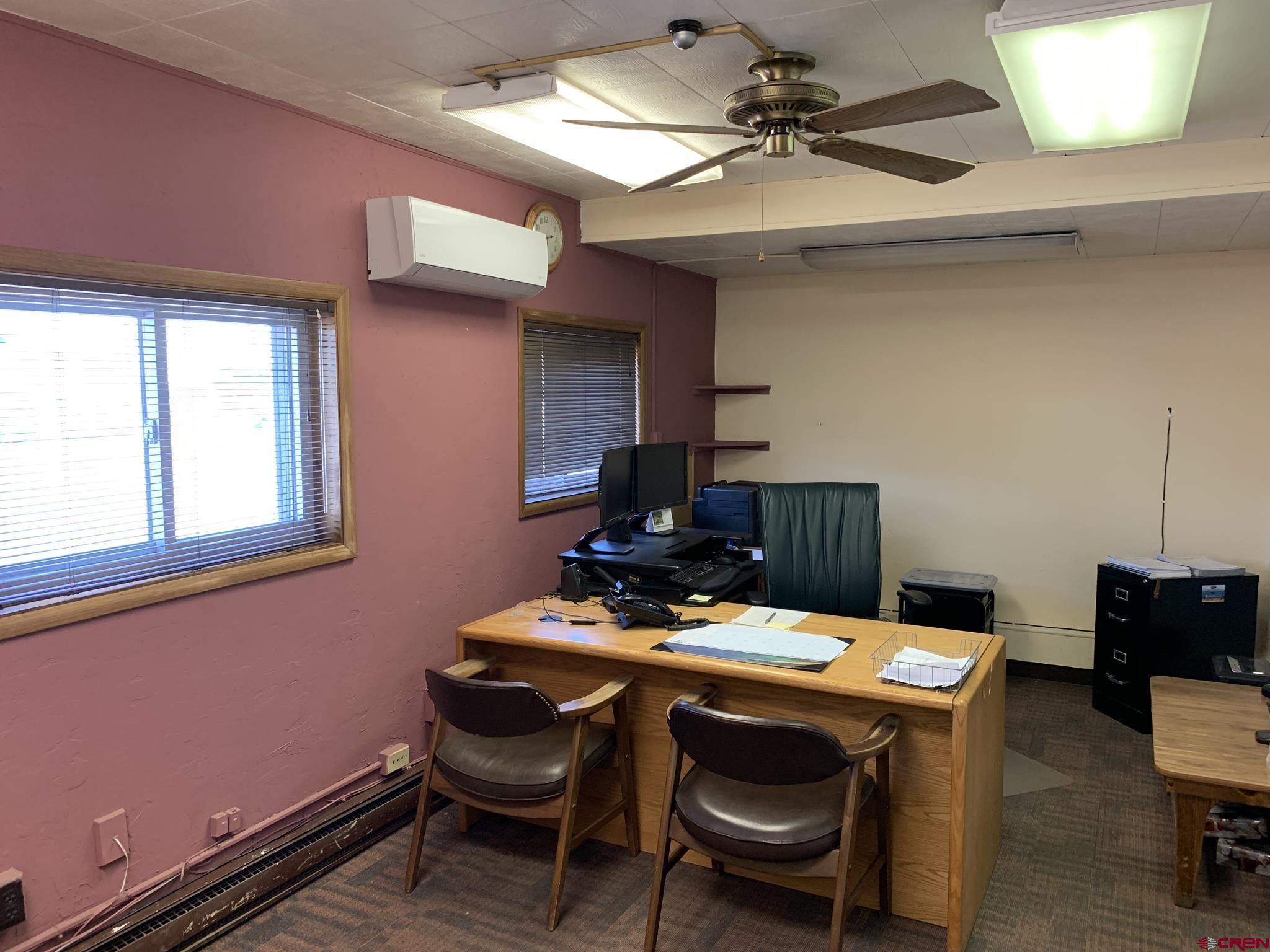 1016 E Highway 112