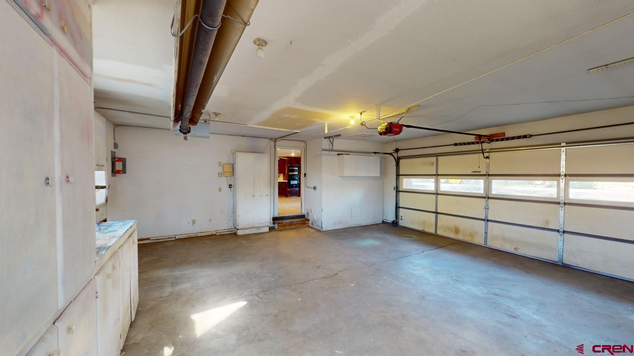 220 Curtis Lane