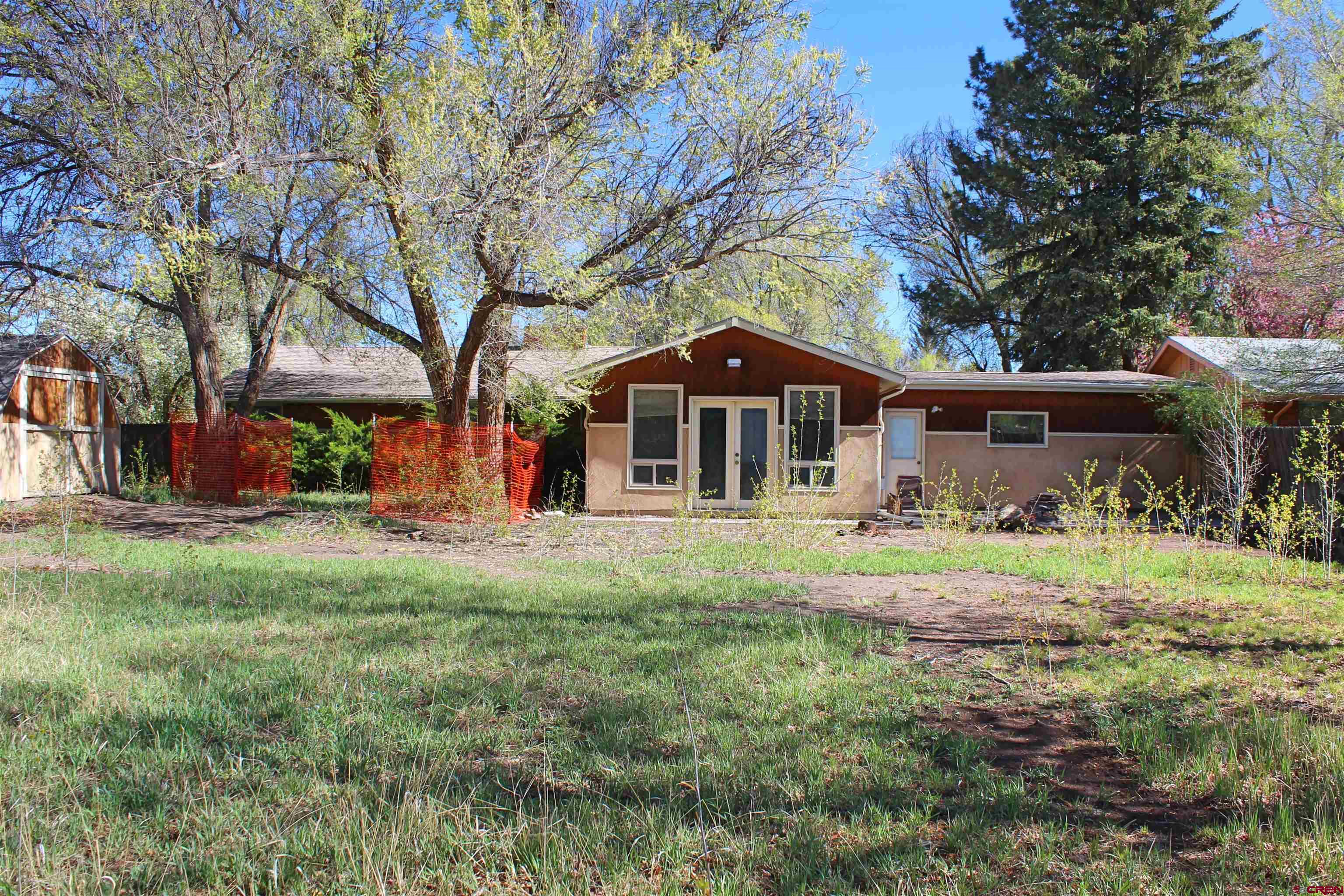 220 Curtis Lane