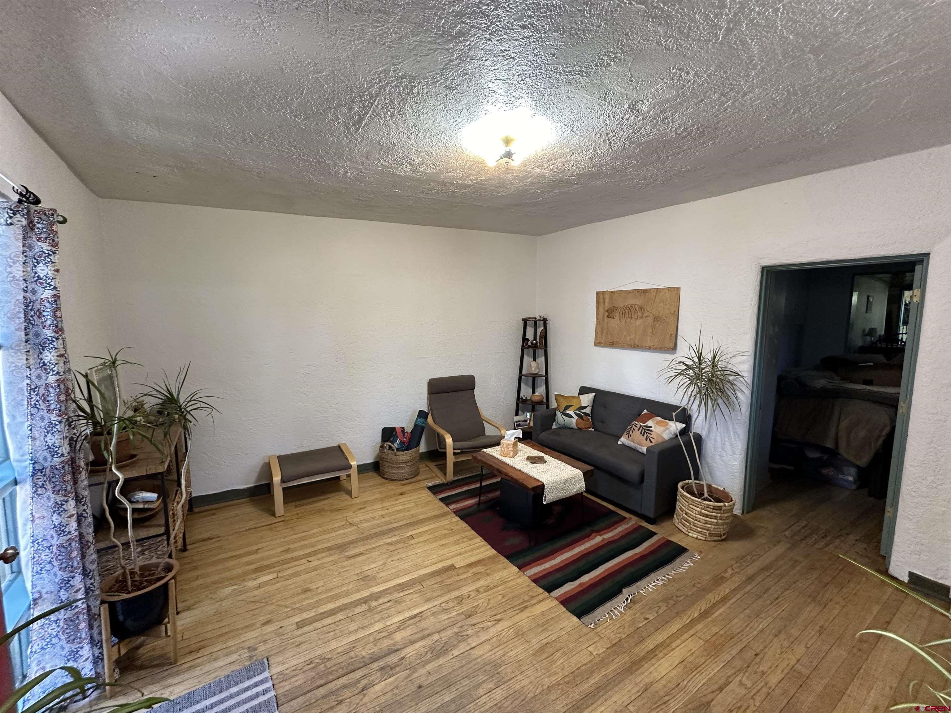 122 & 122.5 Alamosa Avenue