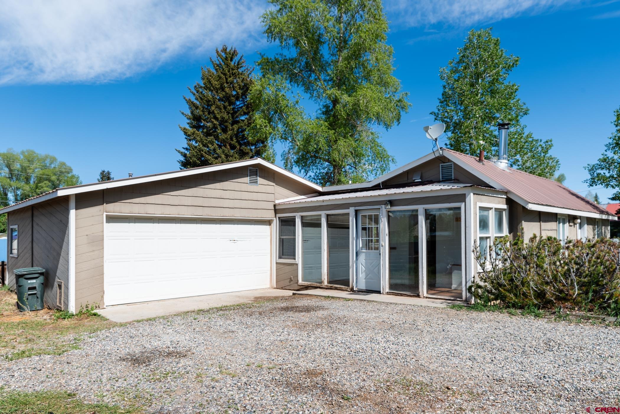 Clarke Real Estate Agency Gunnison Colorado (970) 6410511 Real