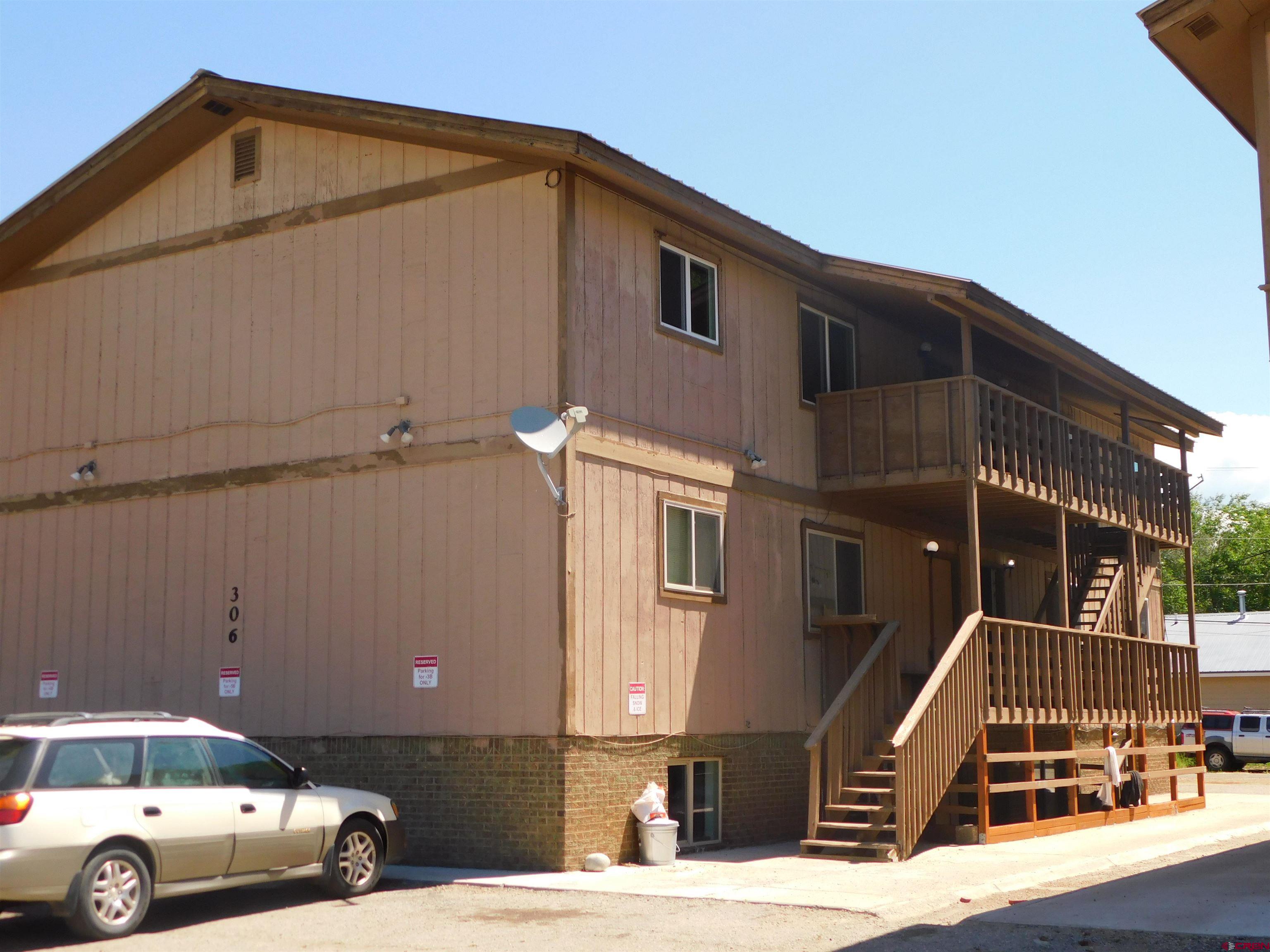 306 N 9th Street