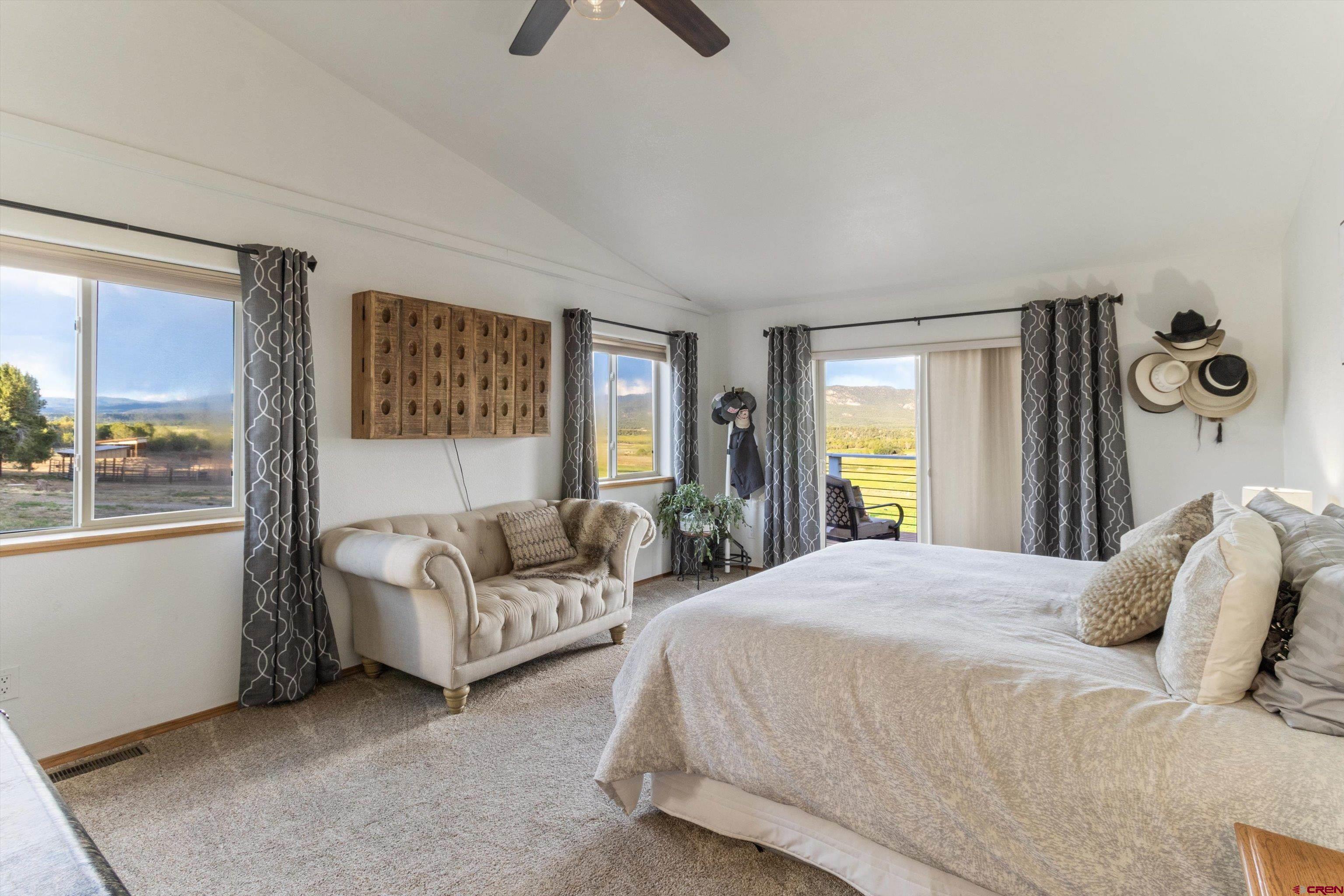 466 Bridle Valley Lane