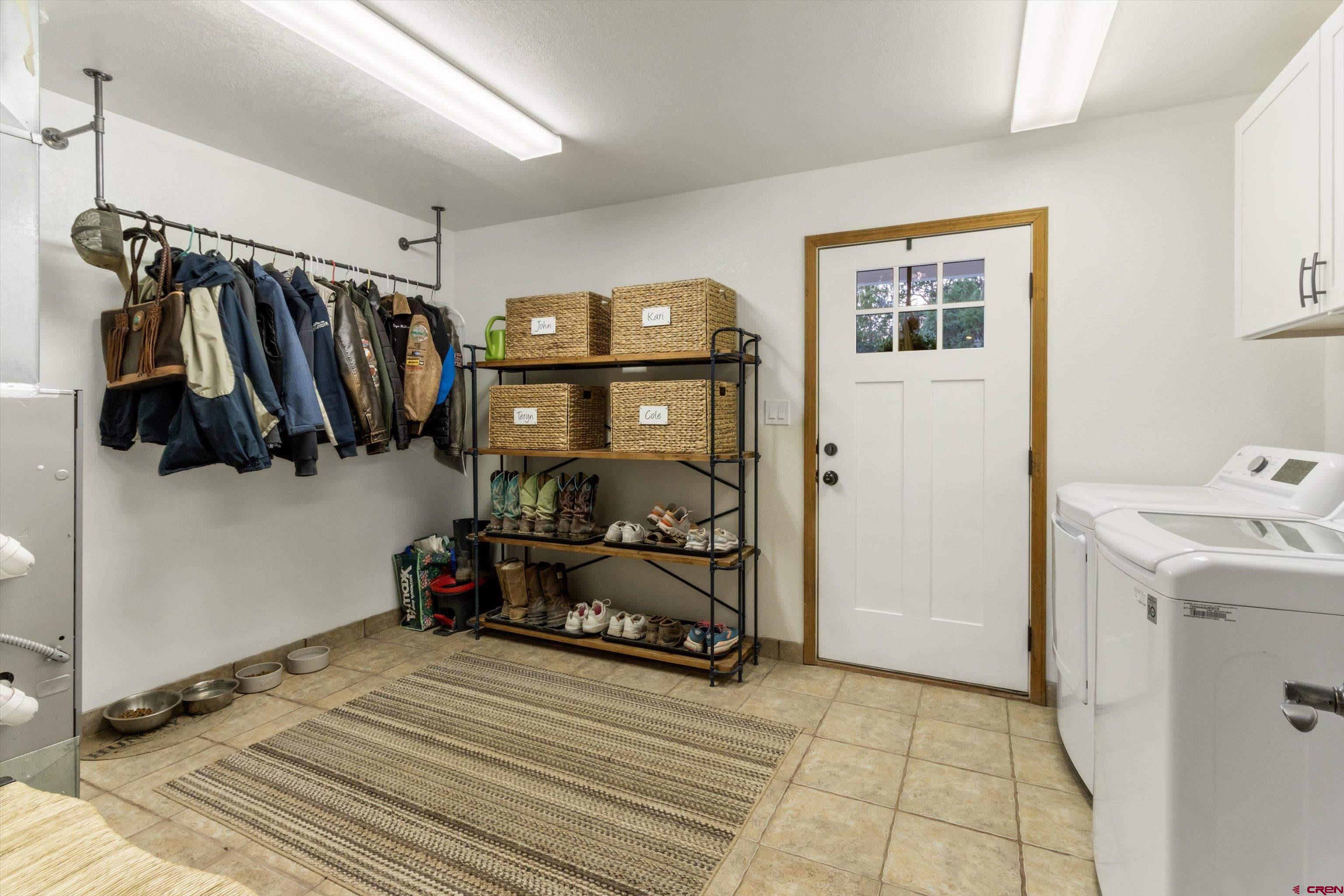 466 Bridle Valley Lane