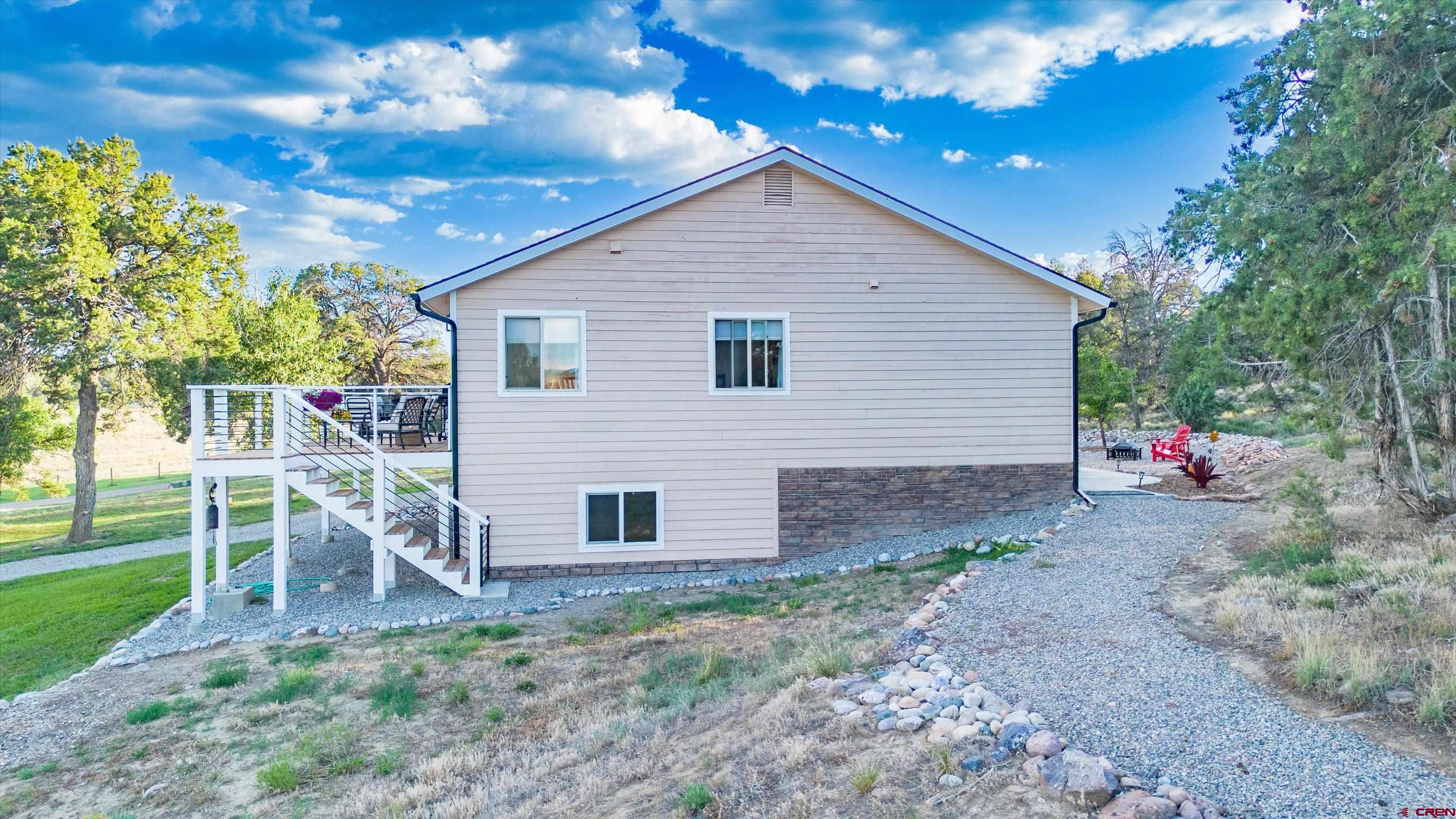 466 Bridle Valley Lane