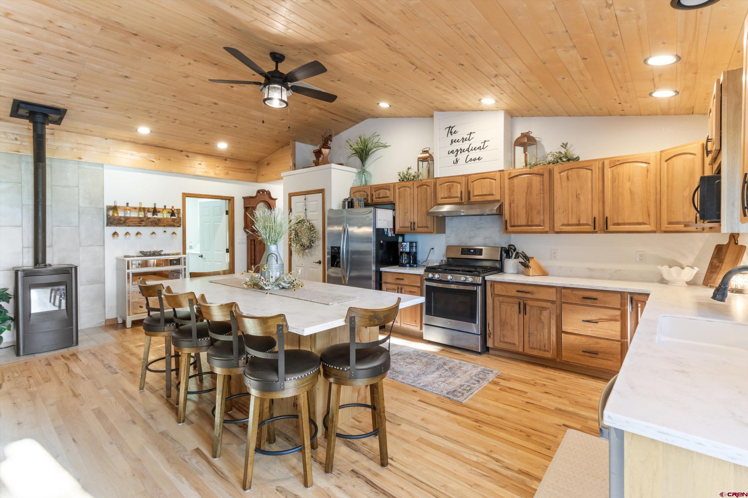 466 Bridle Valley Lane